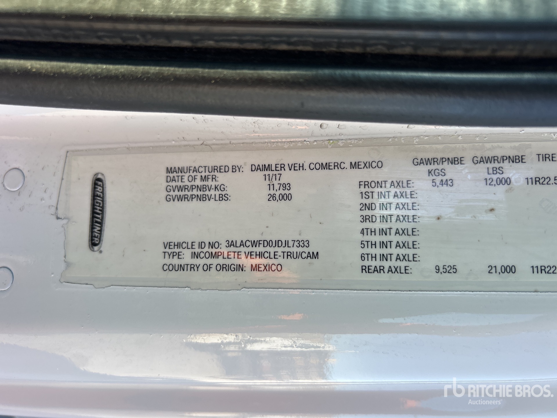 General Appearance with Serial Number / VIN