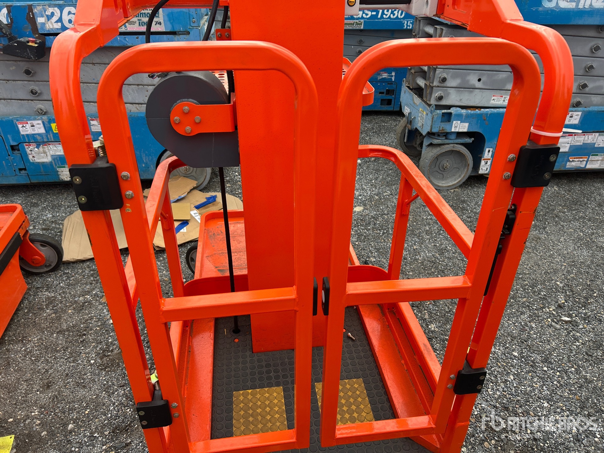 Basic Lower Control Station with 