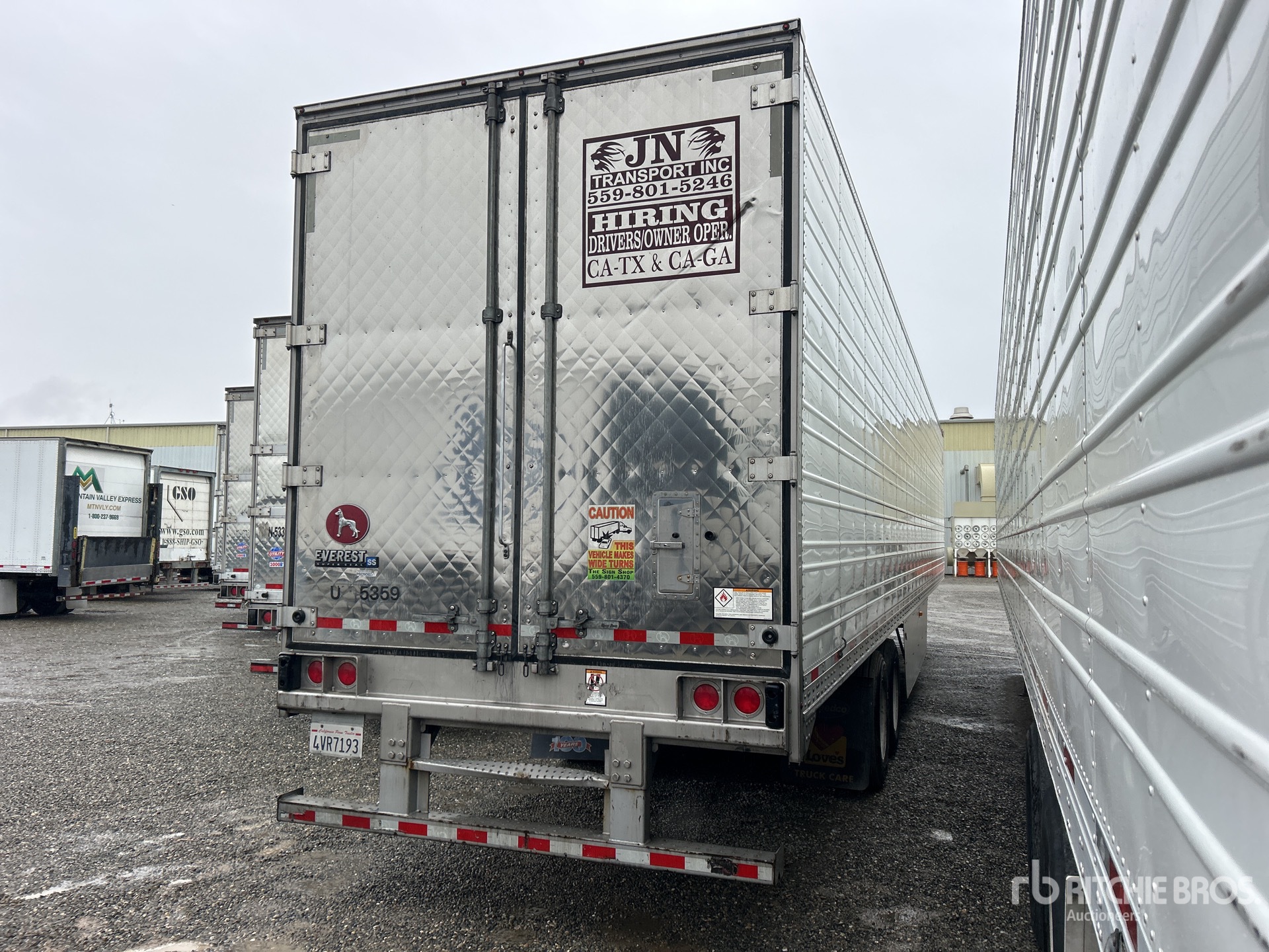 General Appearance with Picture, Right Rear Corner