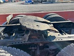 4 Underbody - Truck with 