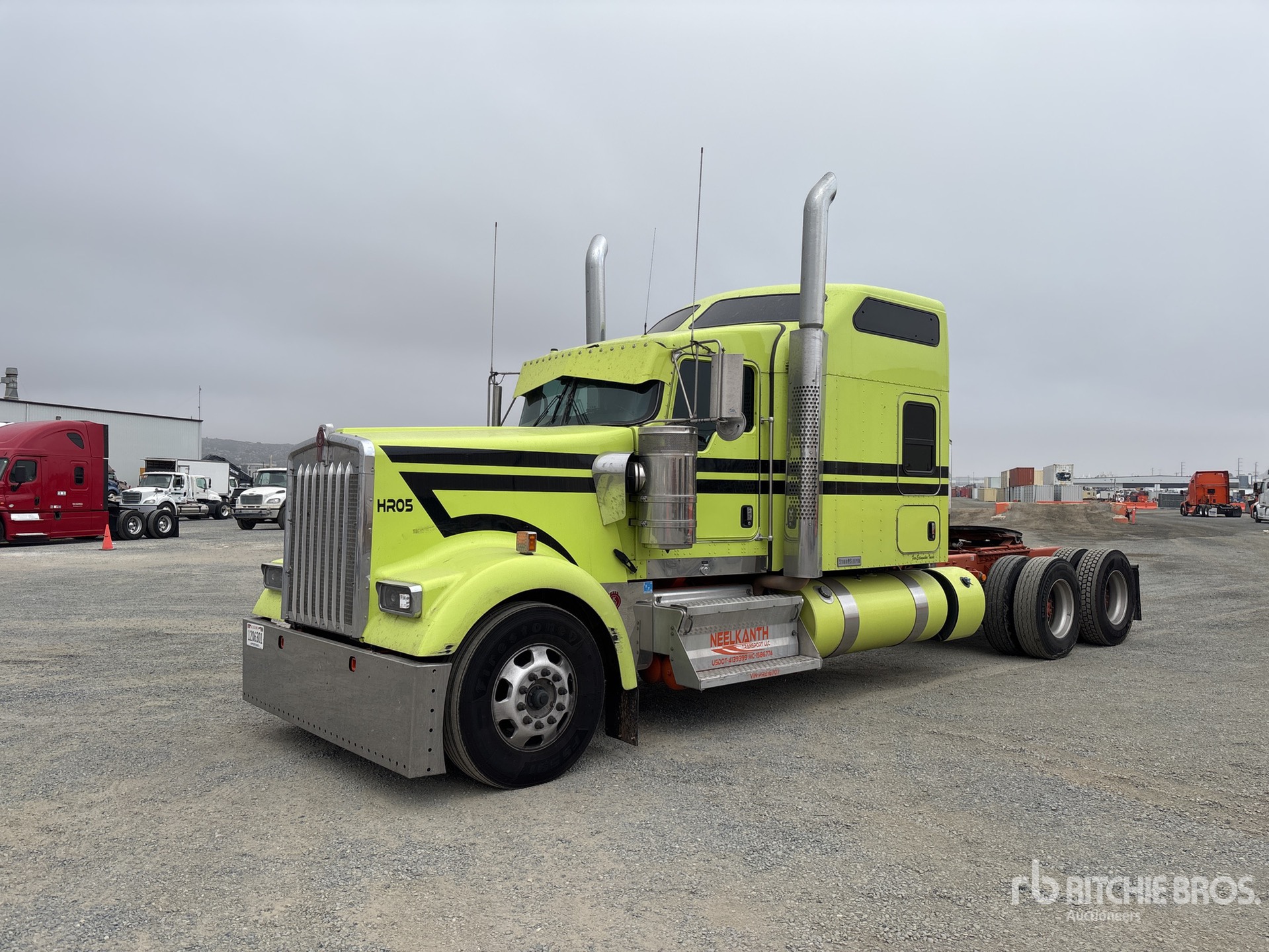 General Appearance with Picture, Left Front Corner