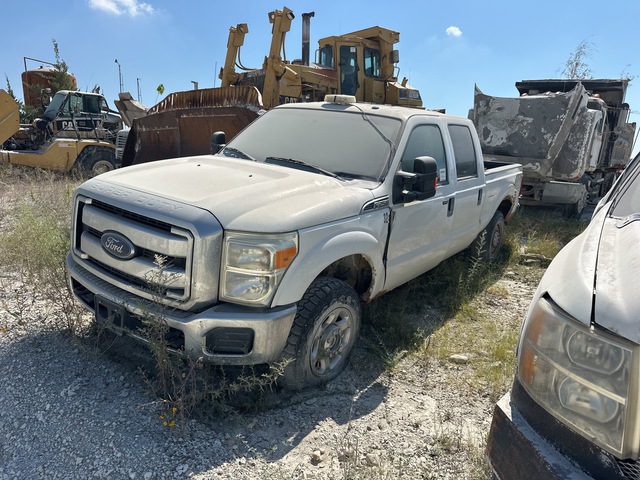 2013 Ford F250 XLT 4x4 Crew Cab Pickup