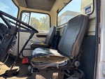 Cab with Seats/armrests