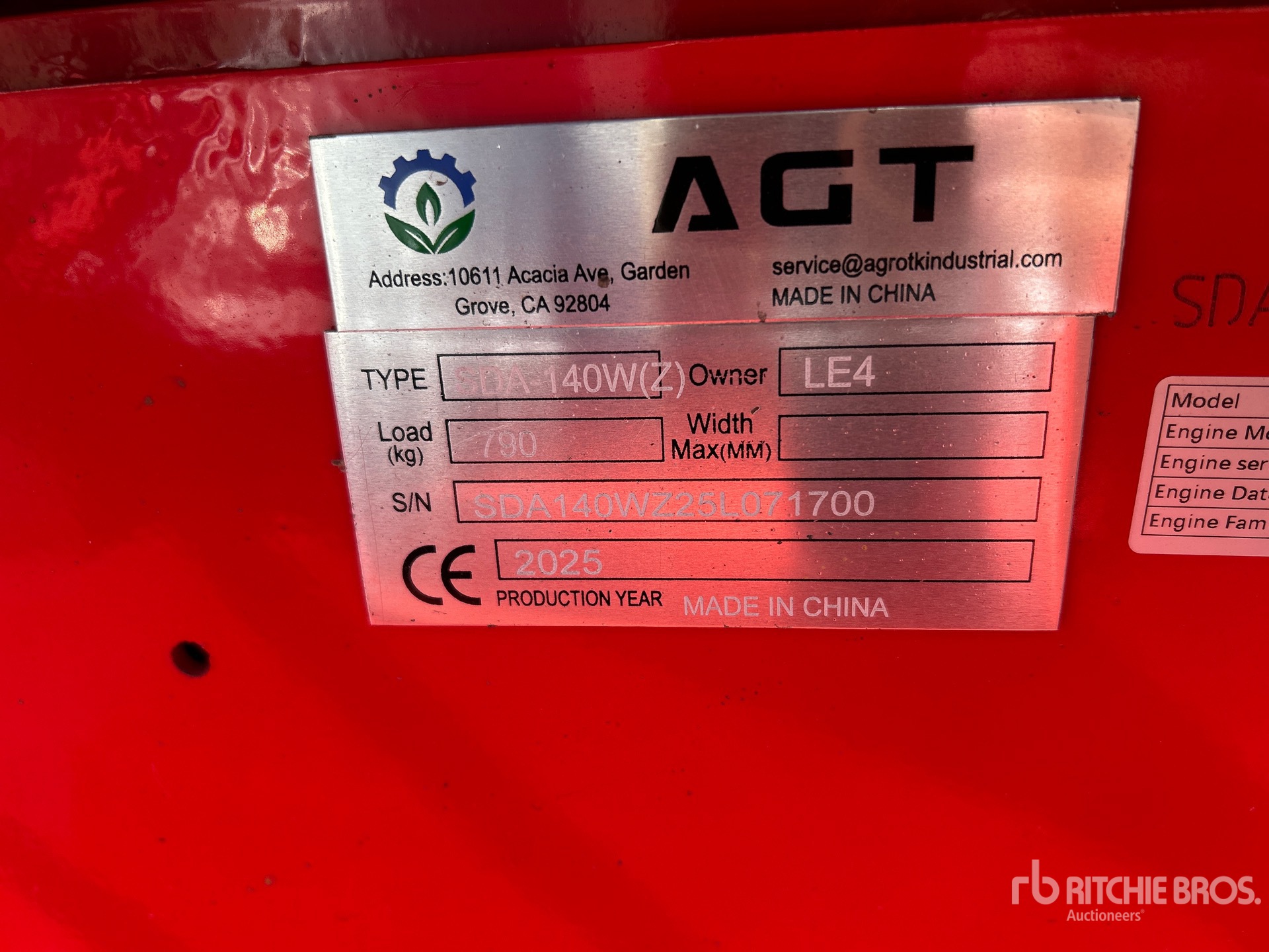 CARGADOR FRONTAL AGT SDA140W