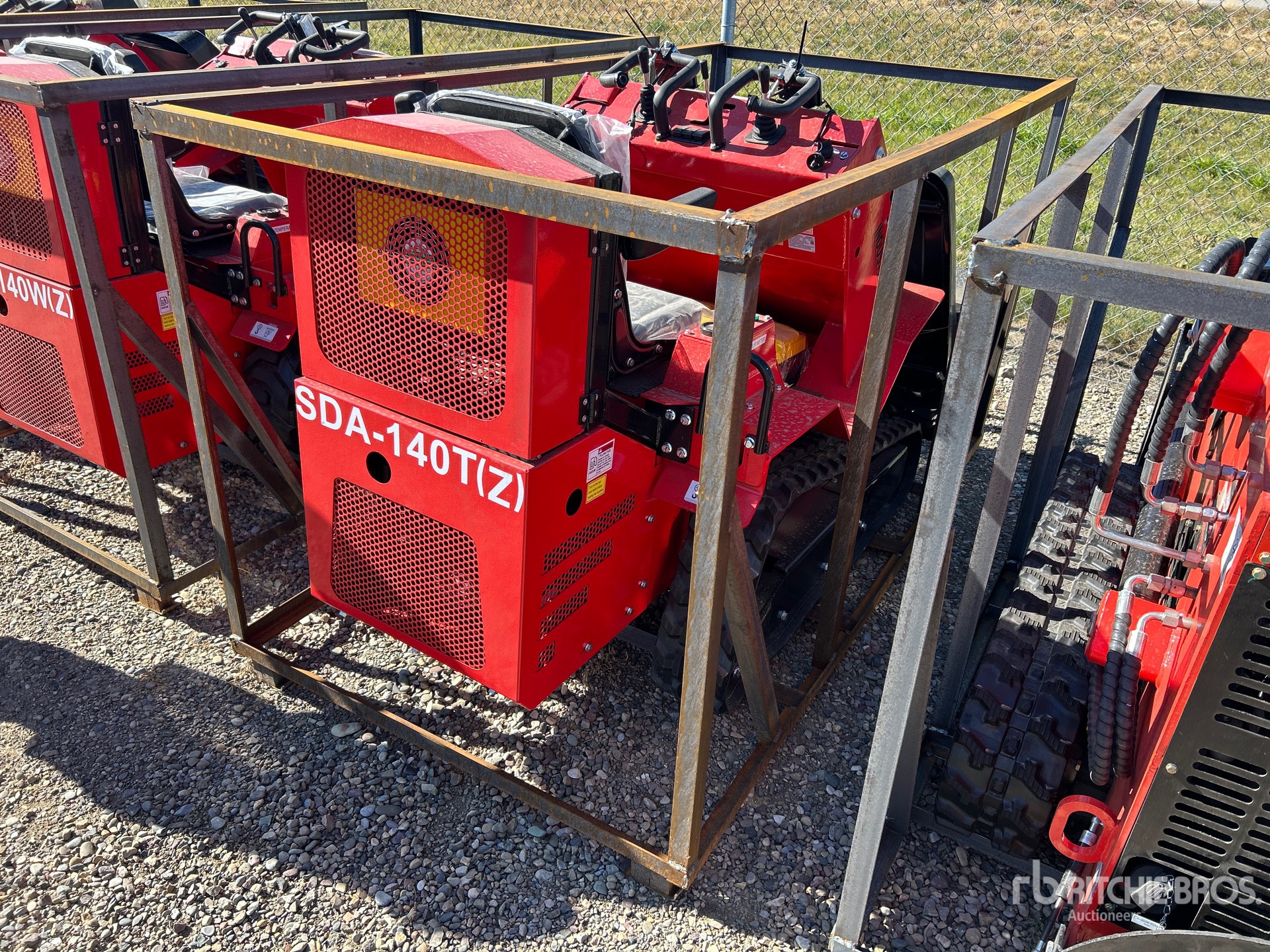 MINI CARGADOR SOBRE ORUGAS 2025 COMPAC SDA140T(Z)