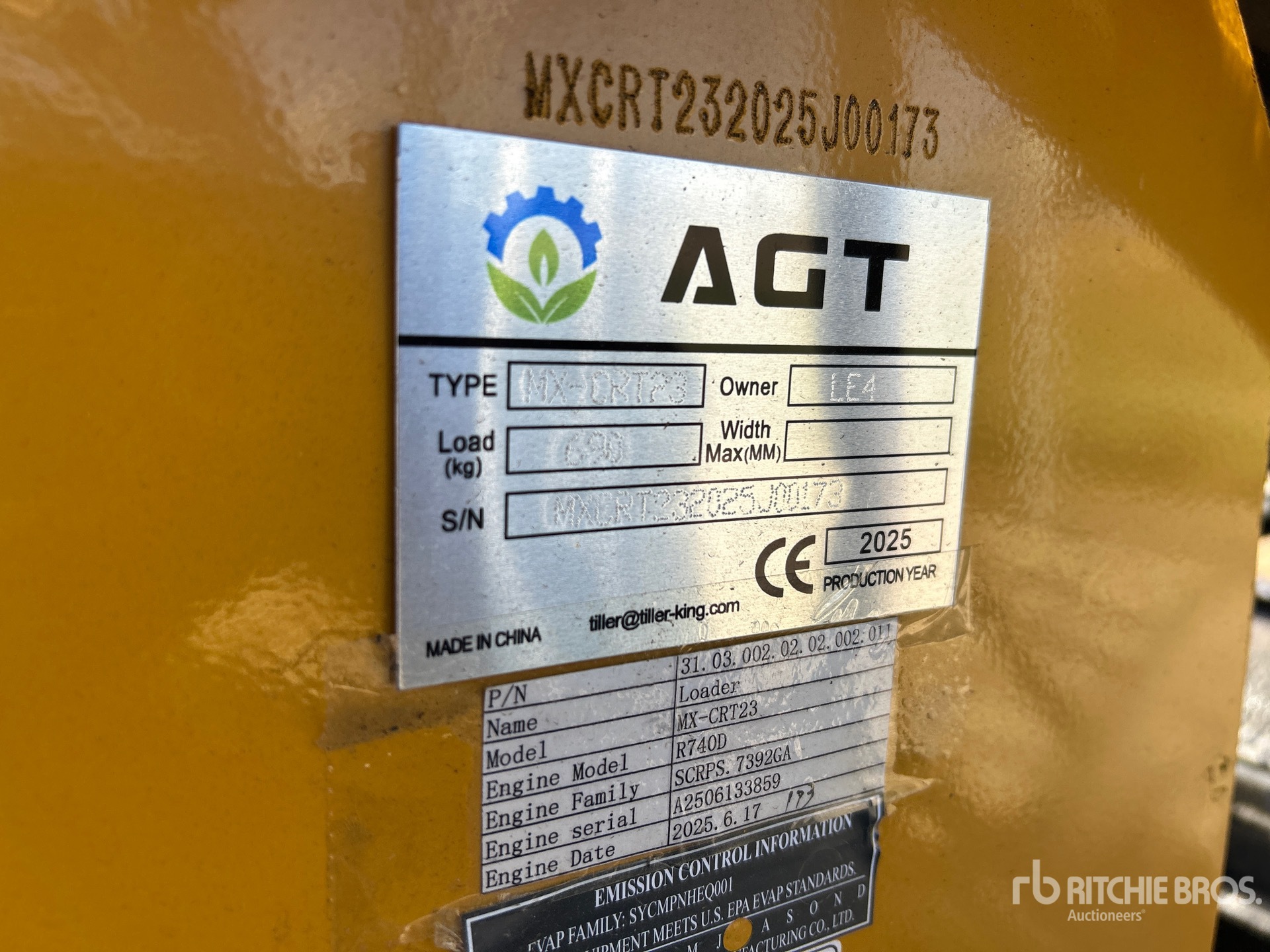 MINI CARGADOR SOBRE ORUGAS COMPACTO 2025 COMPAC MXCRT23