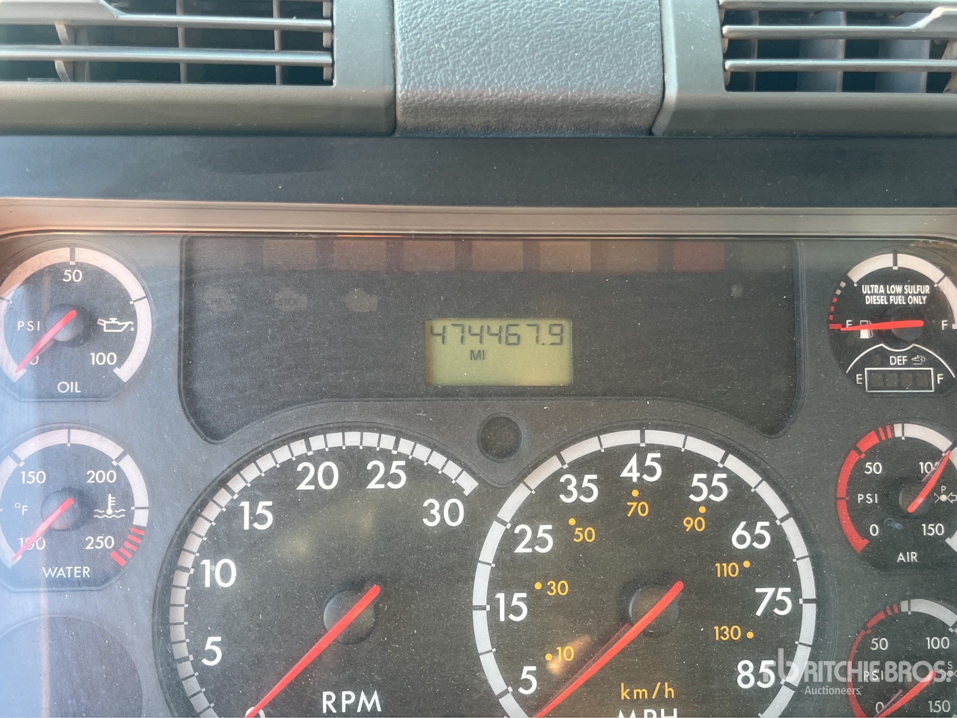 General Appearance with Hour Meter / Odometer