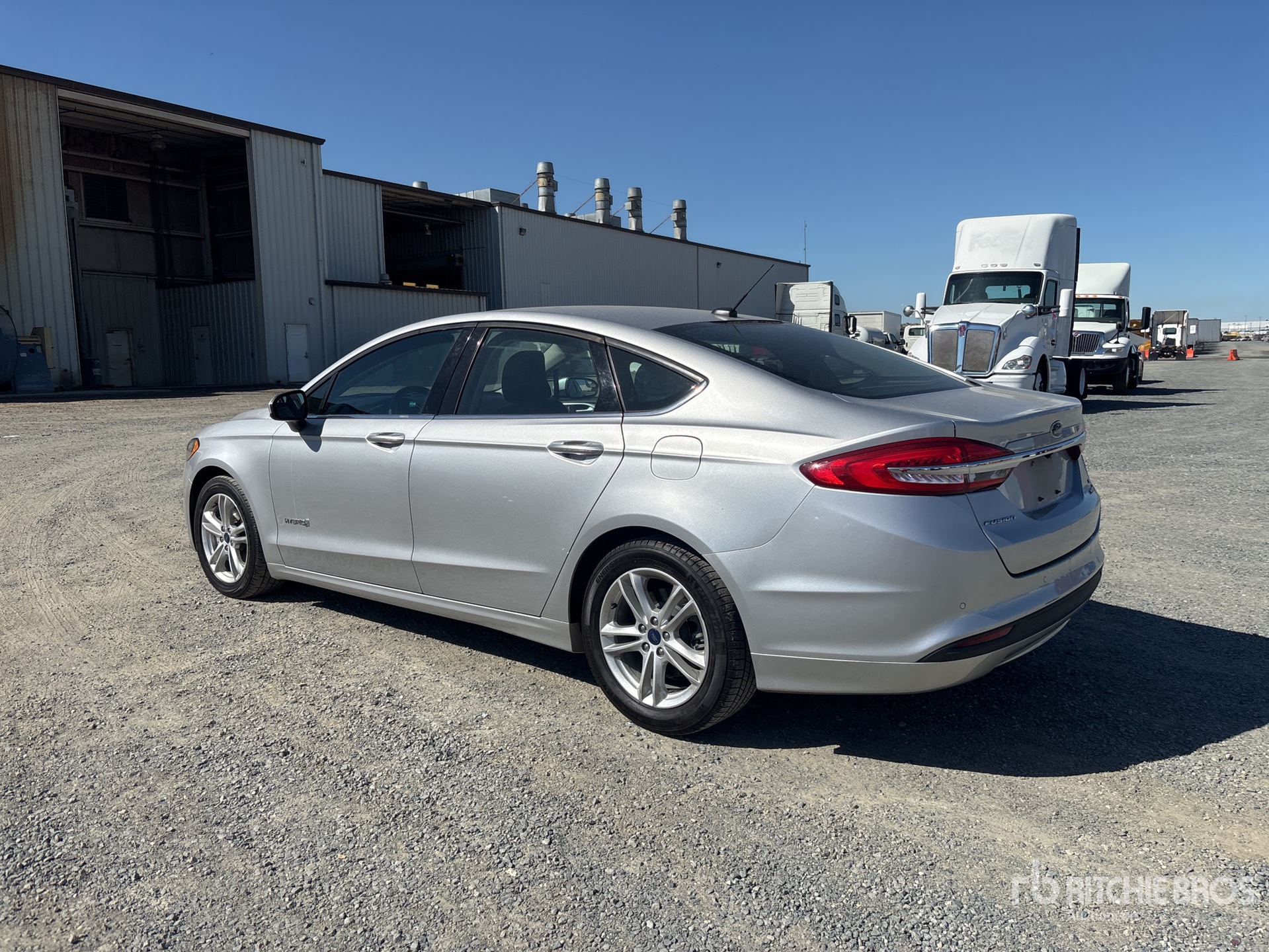 General Appearance with Picture, Left Rear Corner