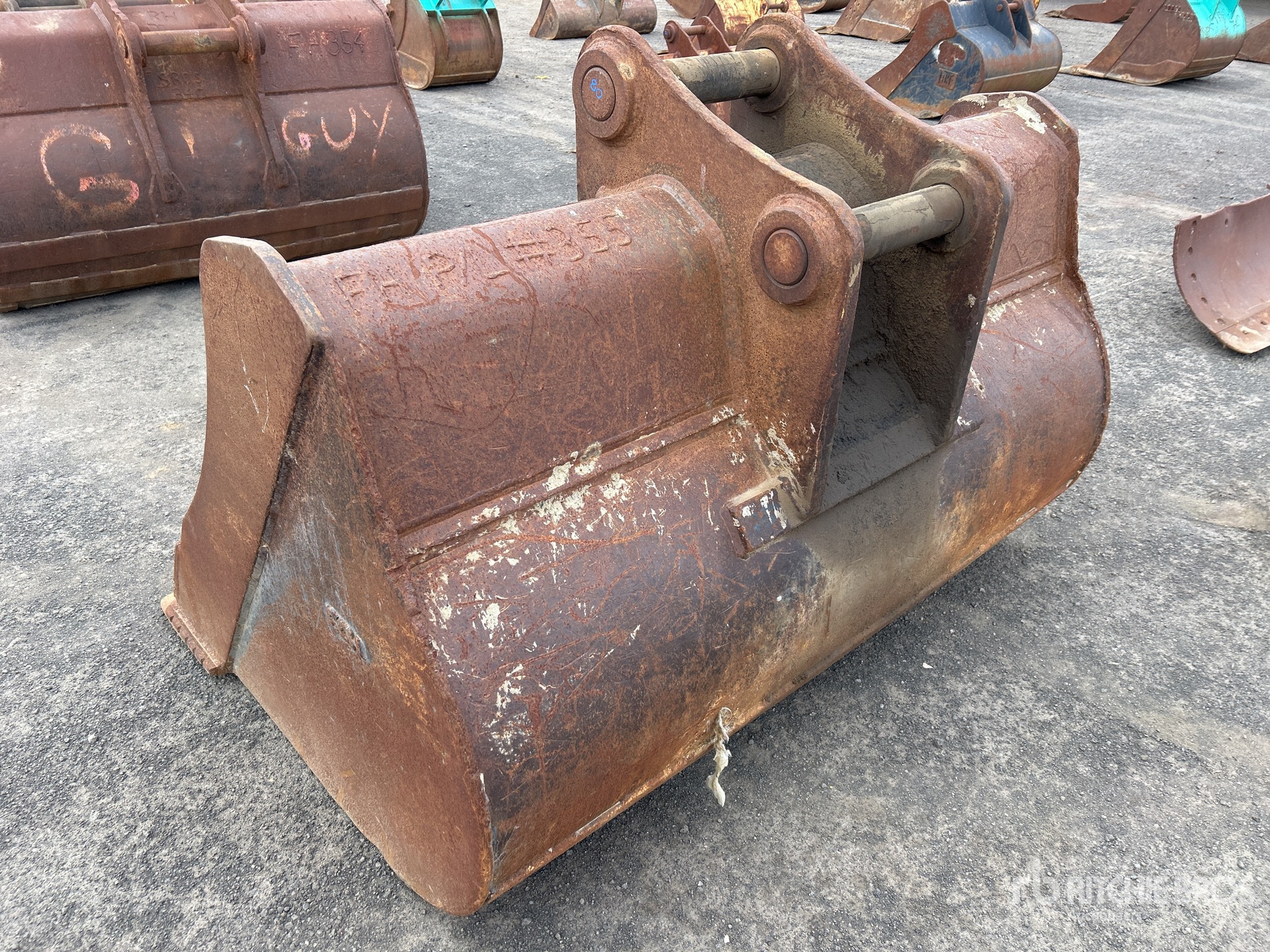 General Appearance with Picture, Left Rear Corner