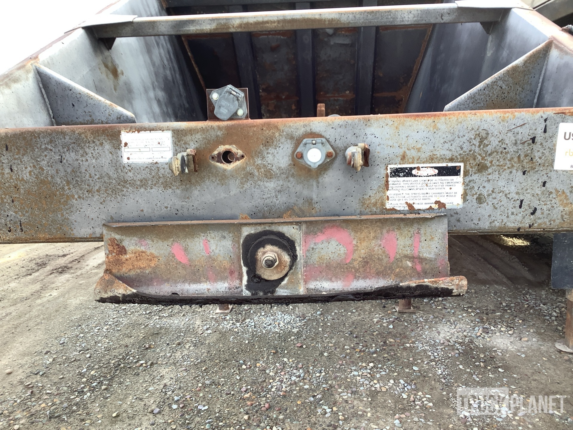 1992 Fruehauf 18 FT 40 FT T/A LEAD
