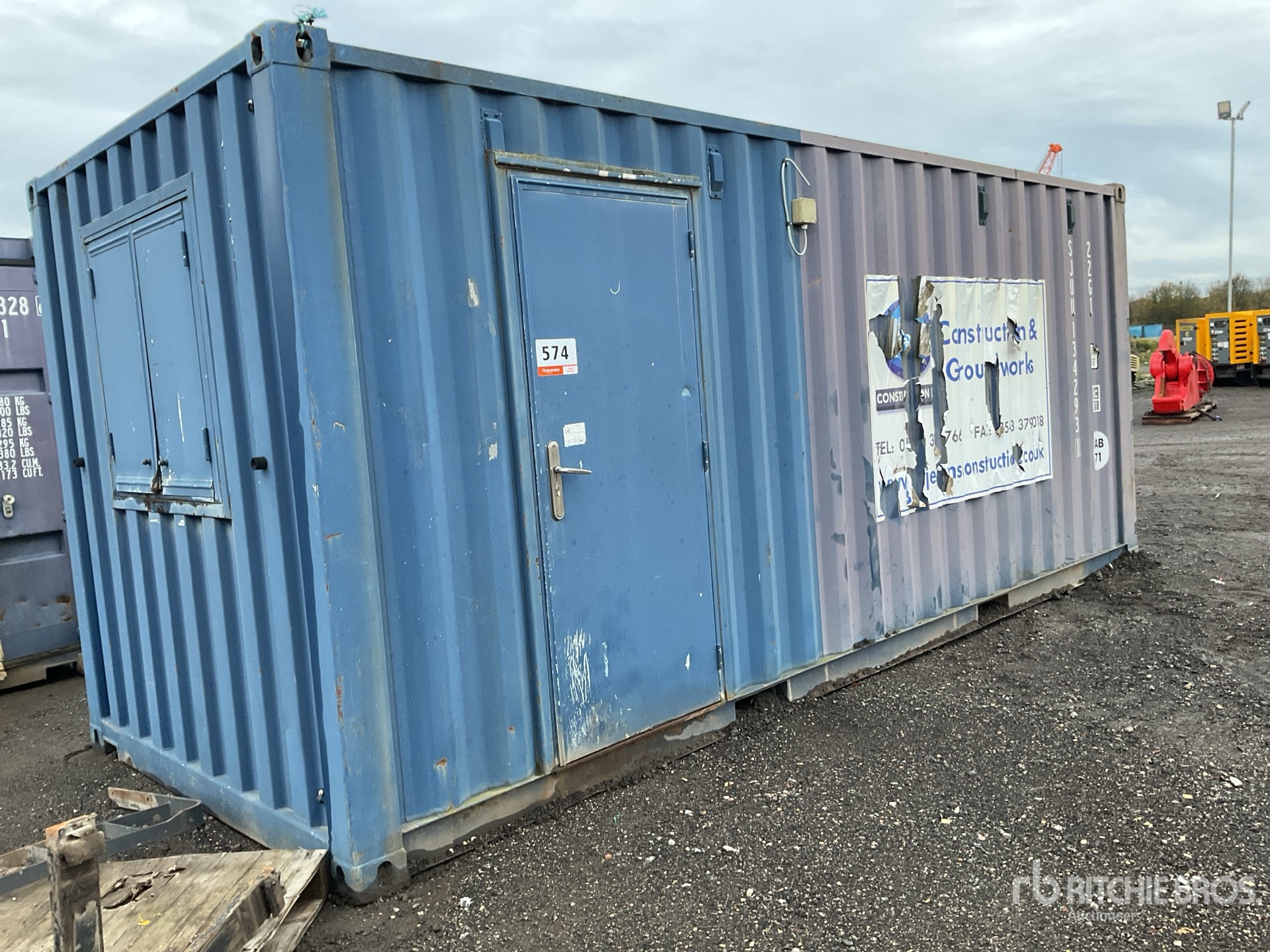 General Appearance with Picture, Right Rear Corner