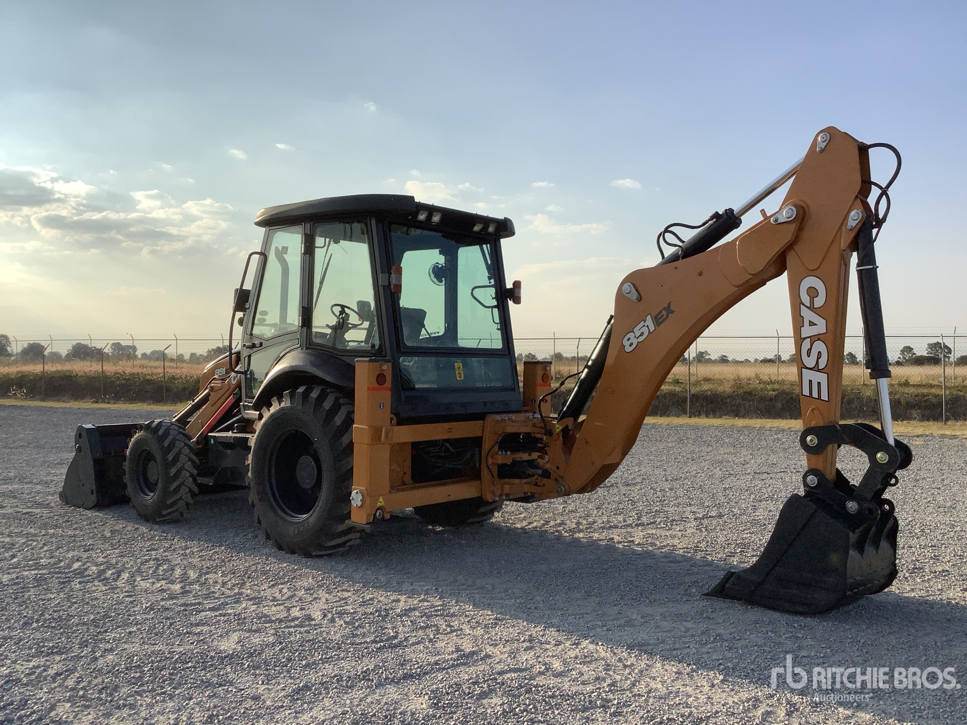 General Appearance with Picture, Left Rear Corner