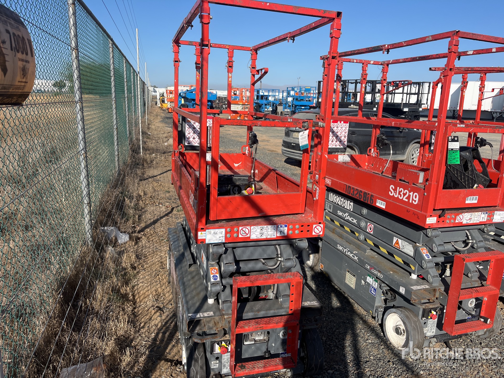 ELEVADOR TIJERA 2021 SKYJACK SJ3219A
