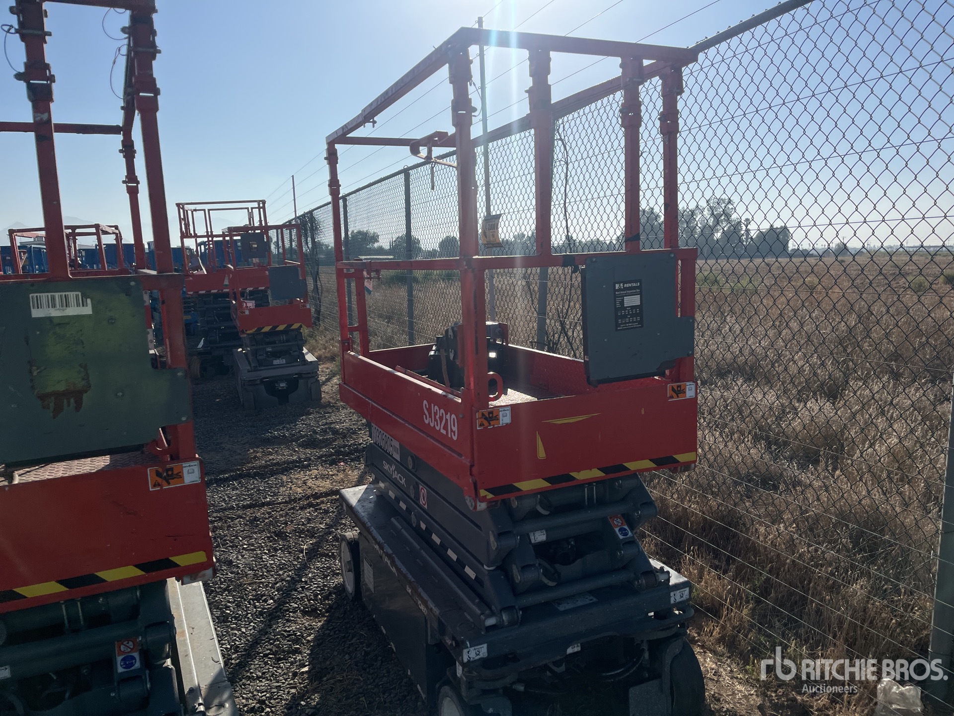 ELEVADOR TIJERA 2021 SKYJACK SJ3219A