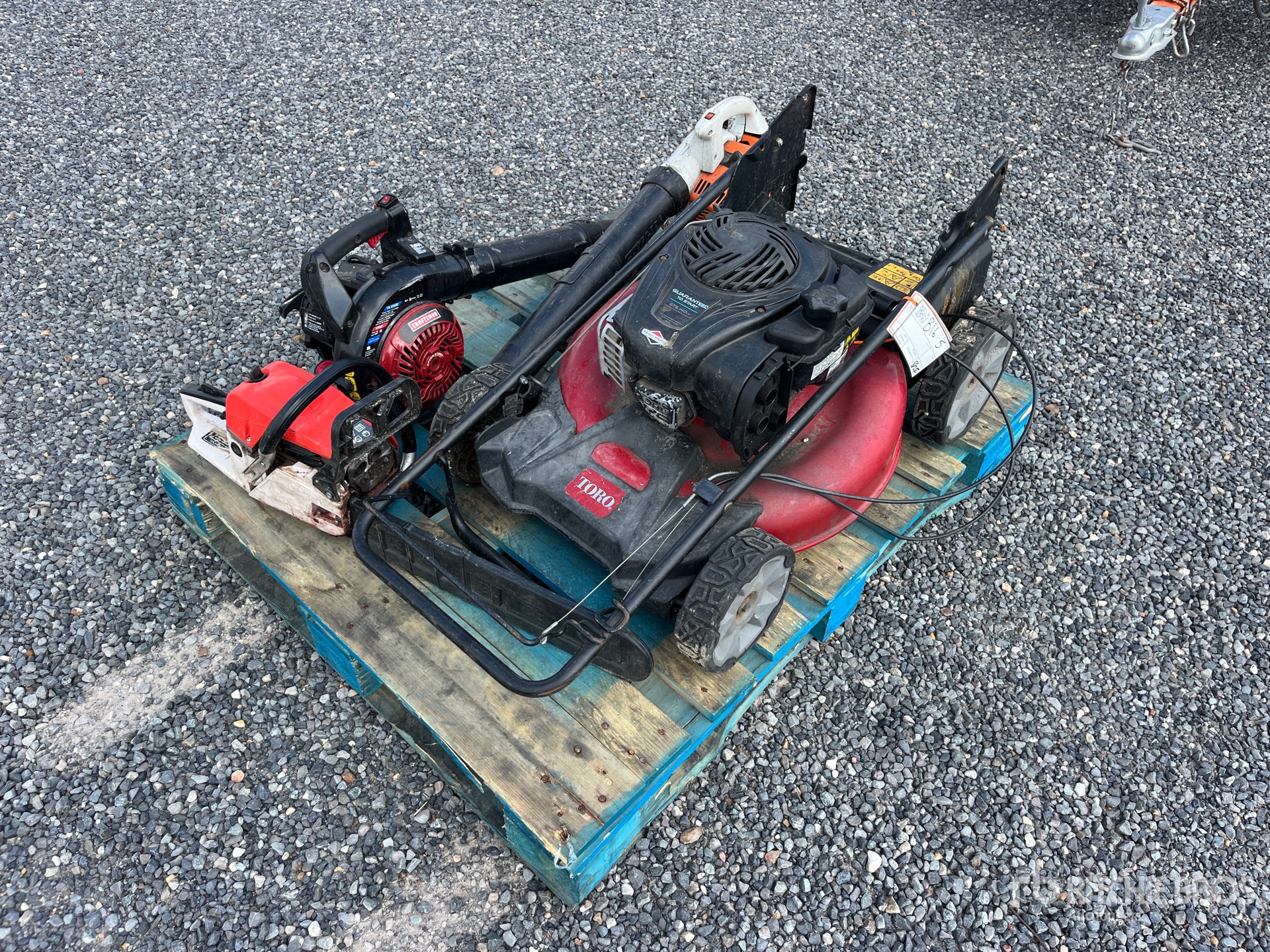 General Appearance with Picture, Left Front Corner