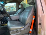 Cab with Asientos/apoyabrazos