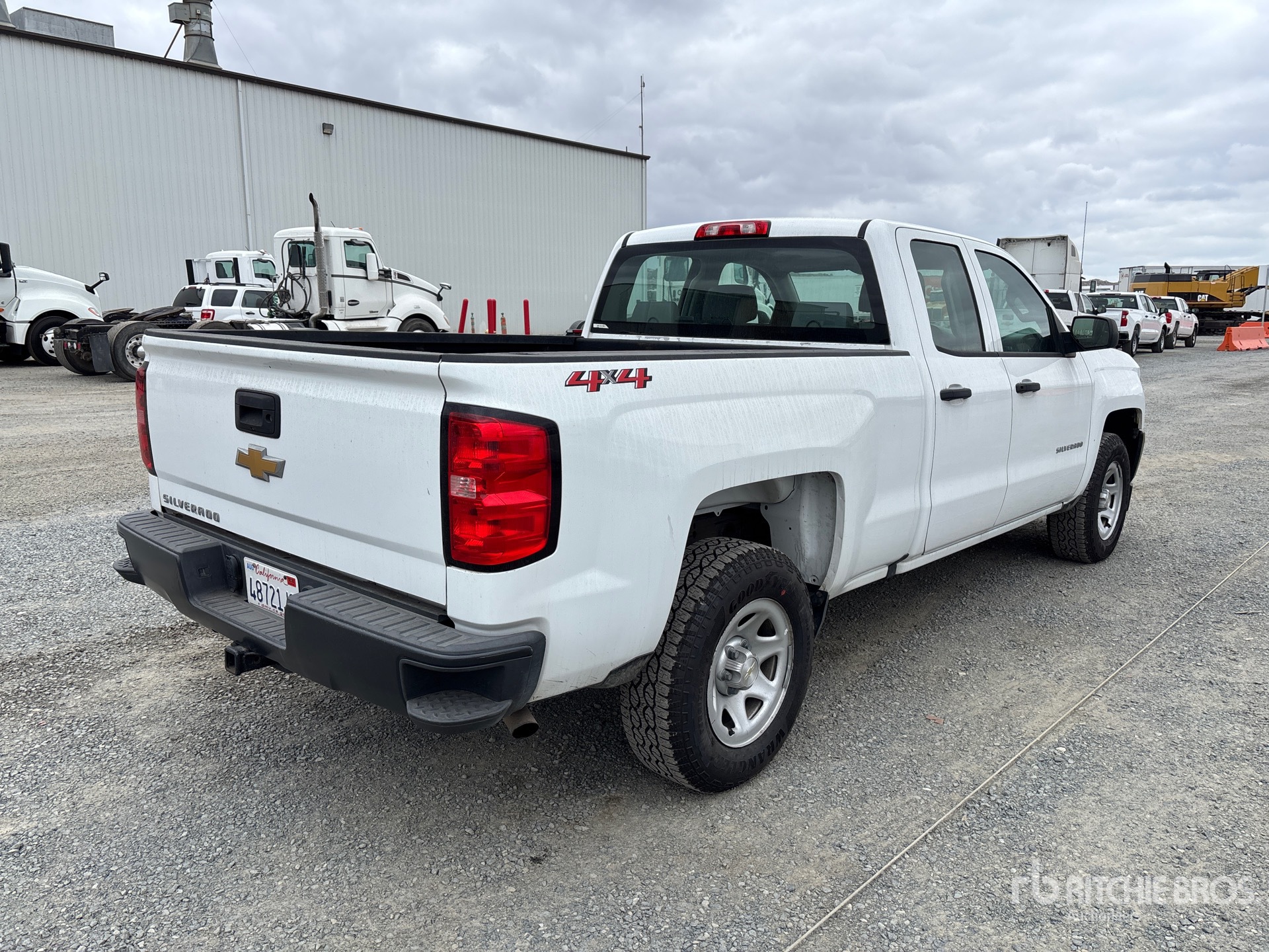 General Appearance with Picture, Right Rear Corner