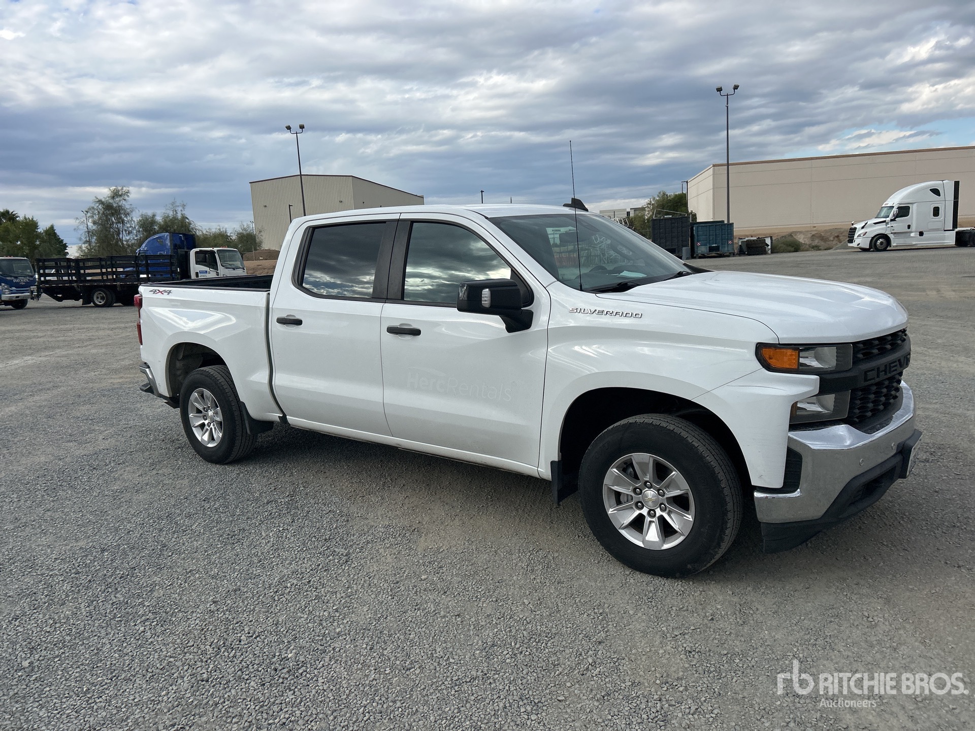 General Appearance with Picture, Right Front Corner