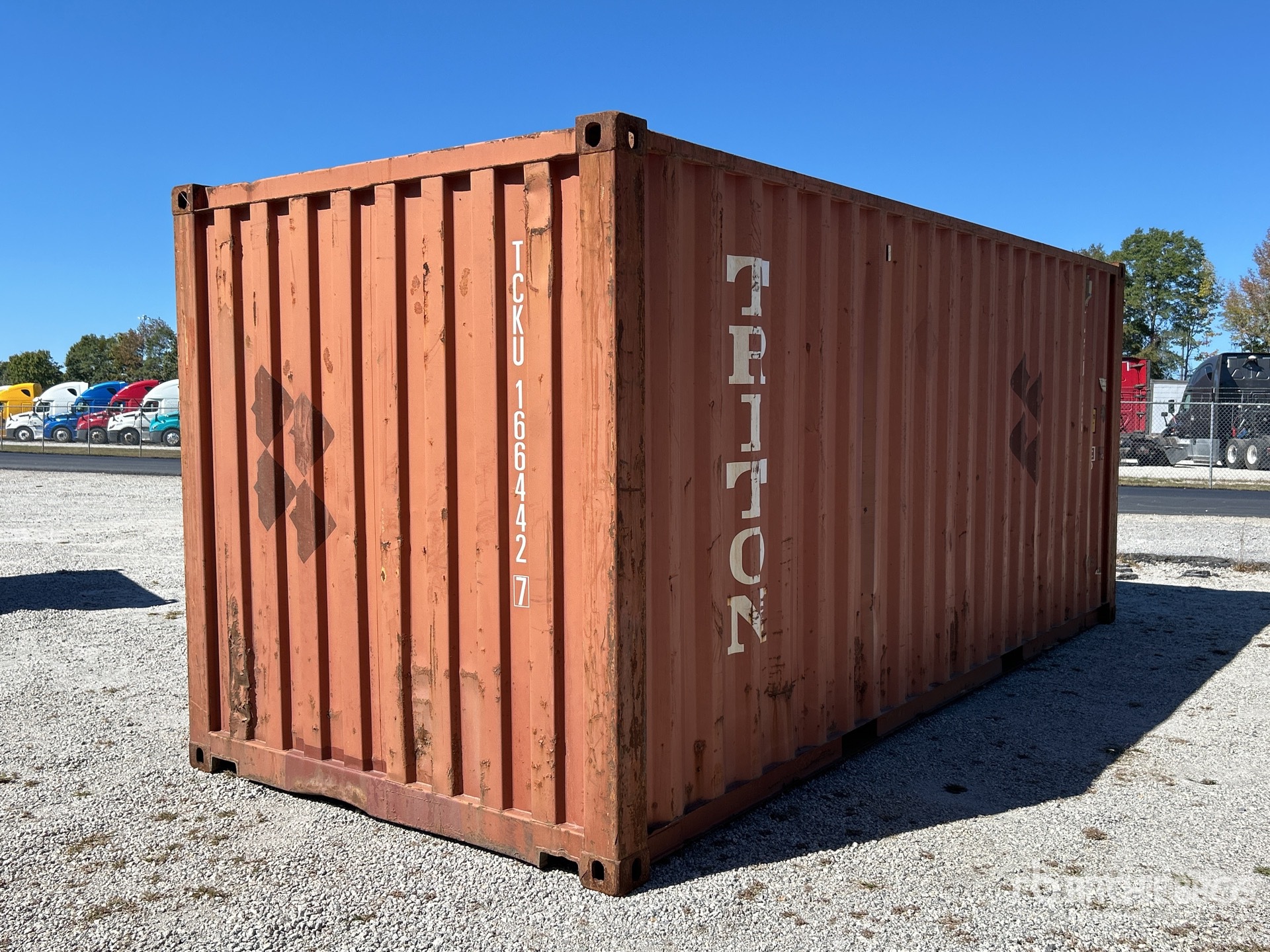 General Appearance with Picture, Right Rear Corner