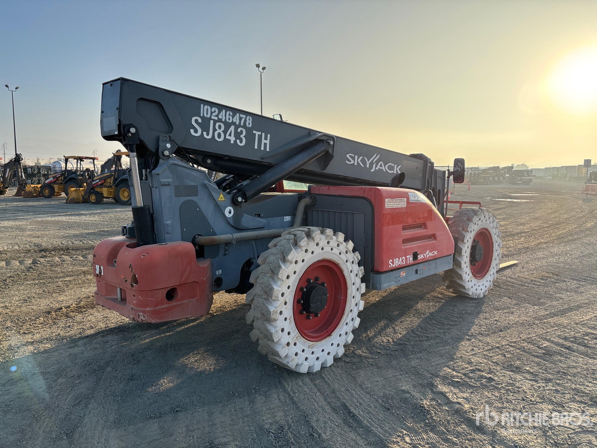 General Appearance with Picture, Right Rear Corner