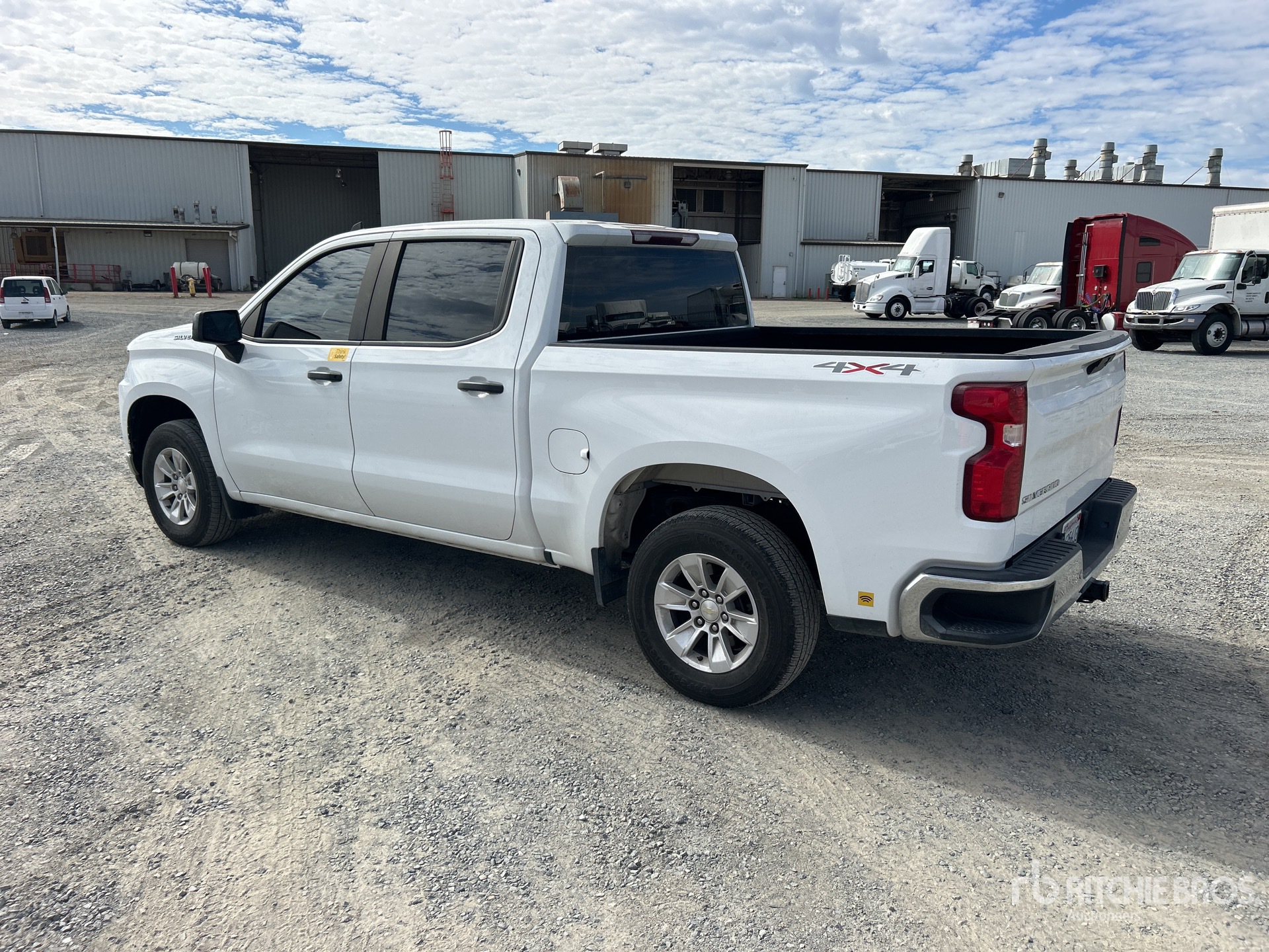 General Appearance with Picture, Left Rear Corner