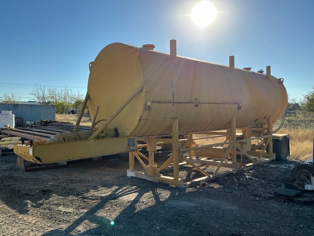 Mega MPT10-3 10000 gal S/A Portable Water Tower Mega MPT10-3 10000 gal S/A Portable Water Tower