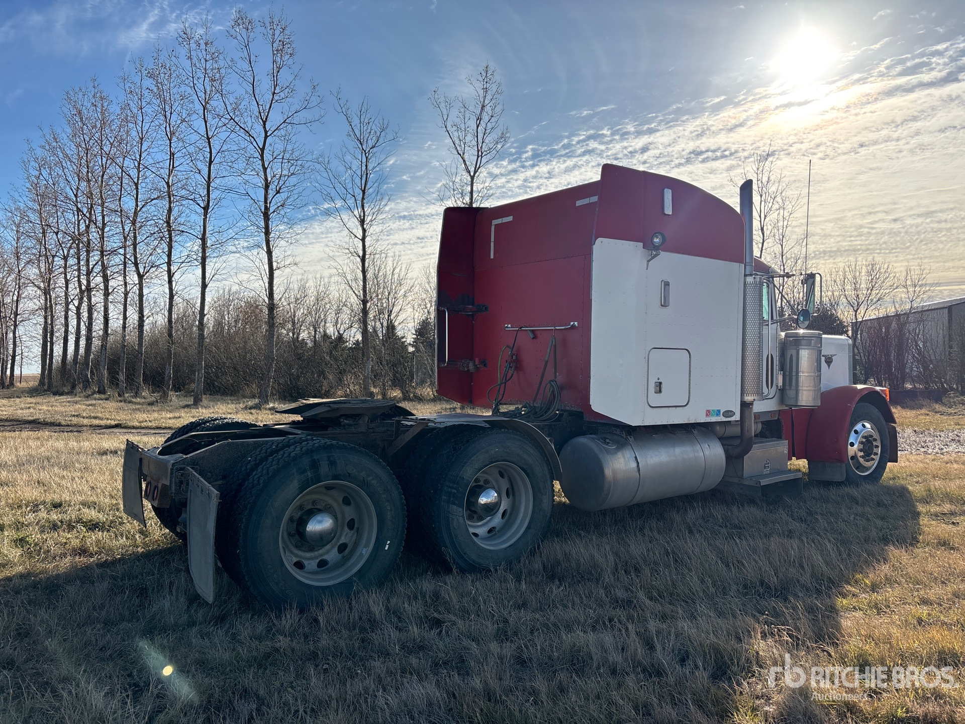 General Appearance with Imagen: esquina trasera derecha