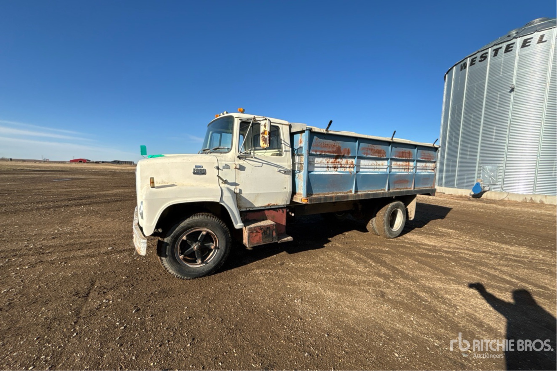 General Appearance with Image, coin avant gauche