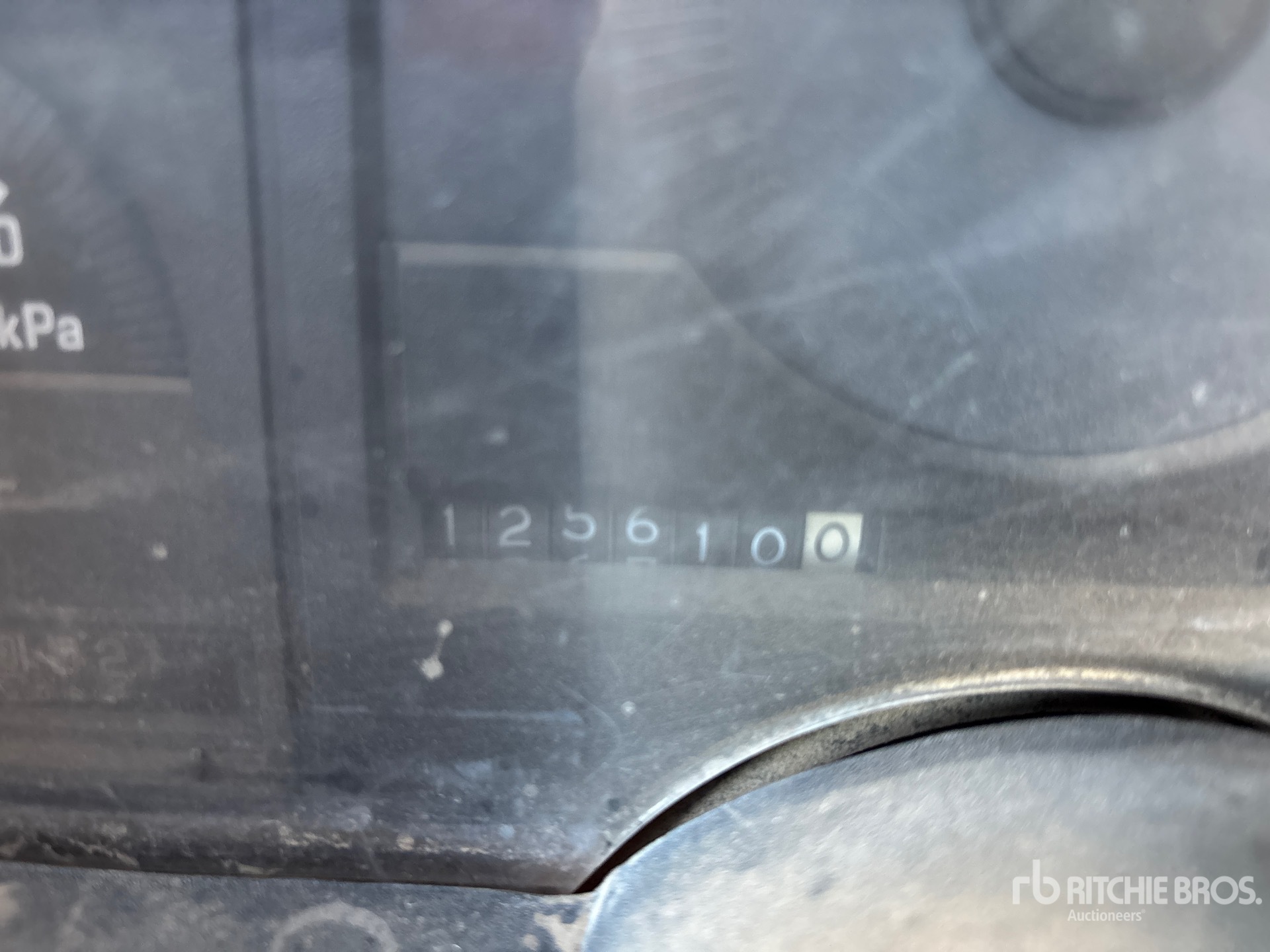 General Appearance with Hour Meter / Odometer