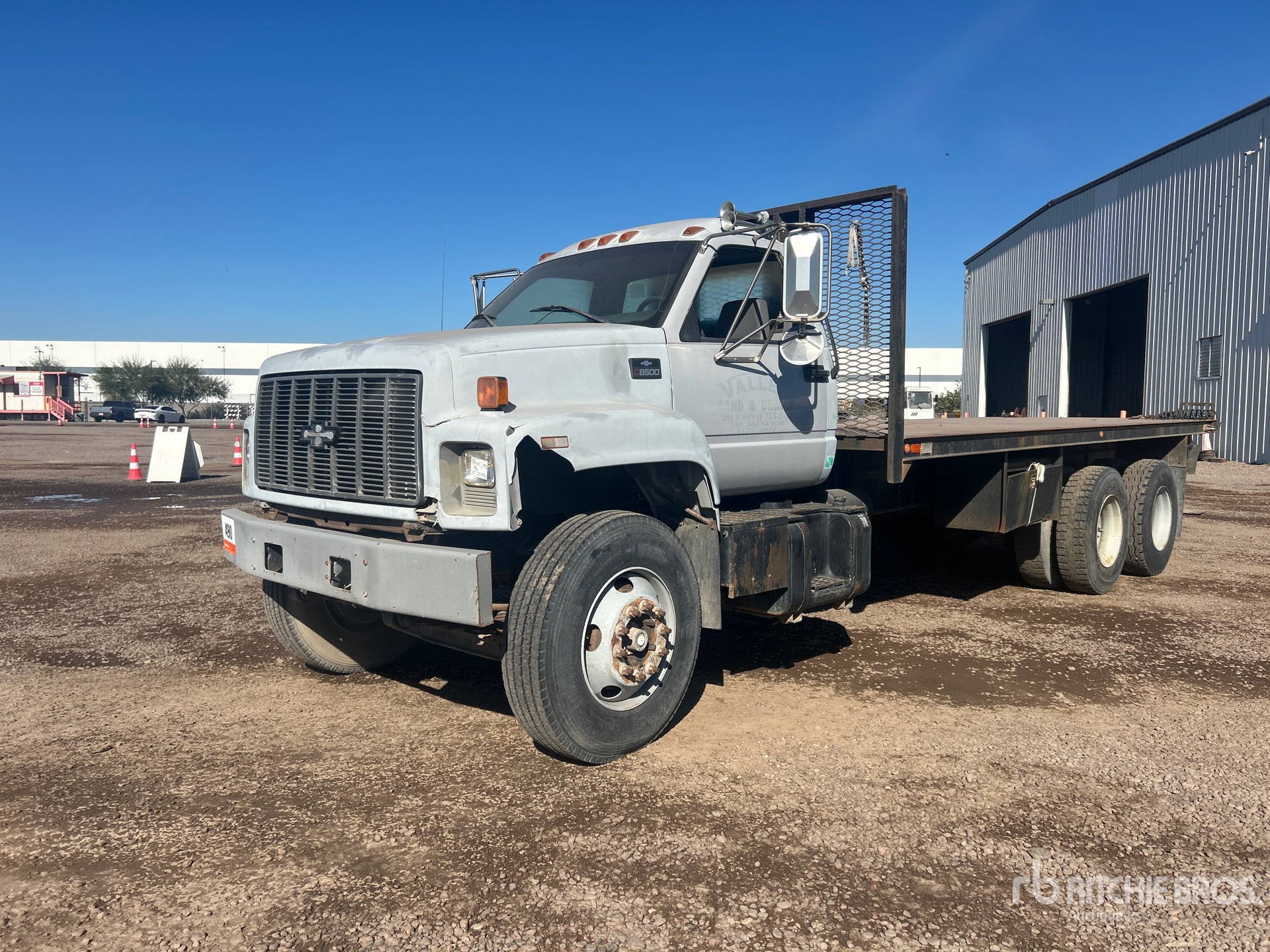 General Appearance with Picture, Left Front Corner