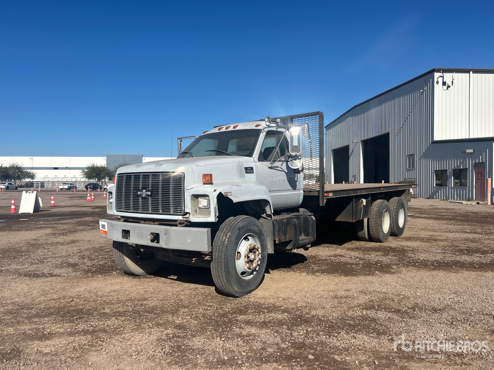 General Appearance with Featured Photo