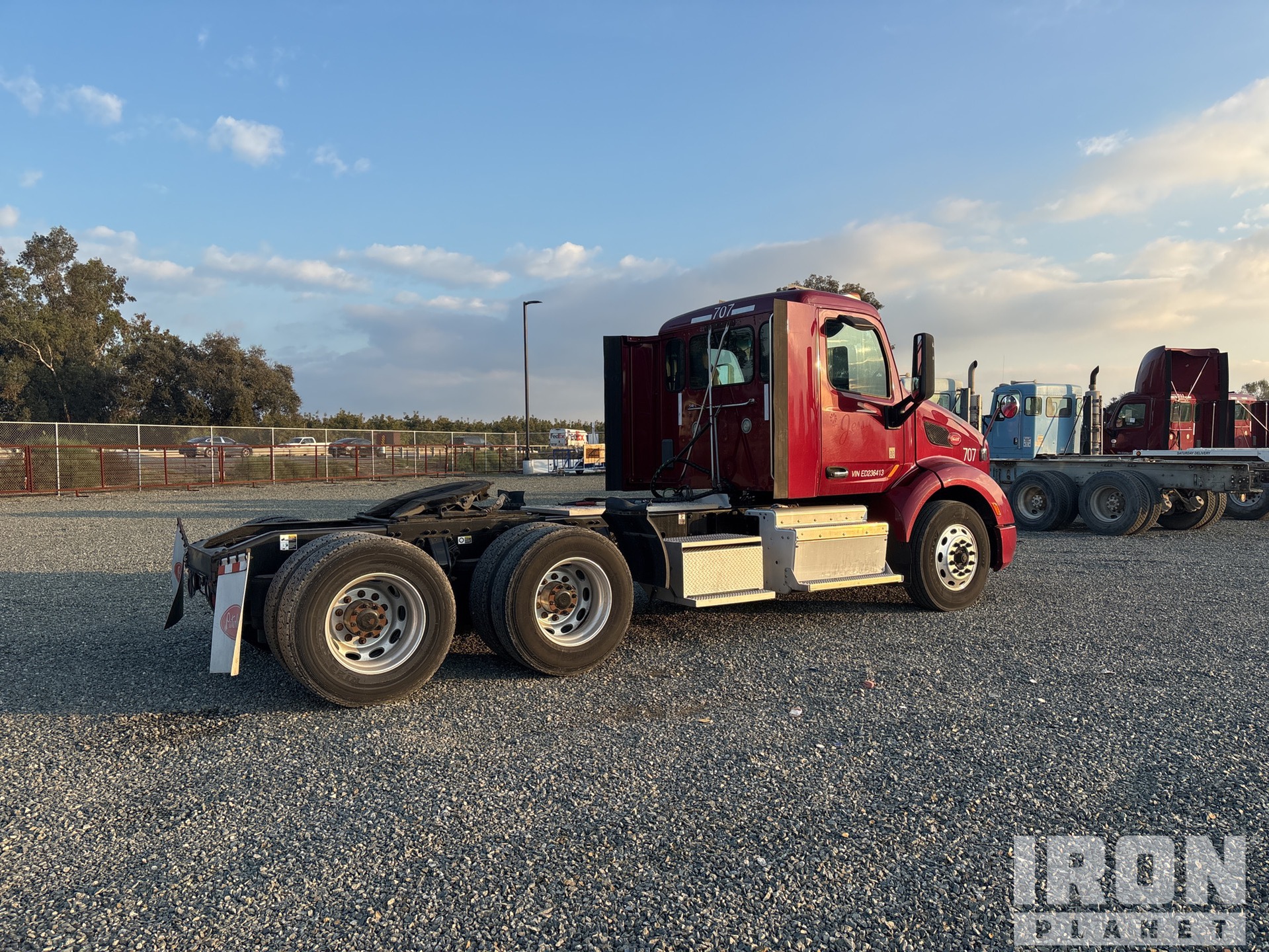 General Appearance with Zdjęcie, prawy dolny róg