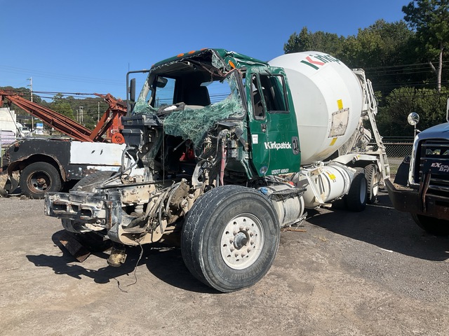 2017 International 7600 6x4 Mixer Truck (Inoperable)