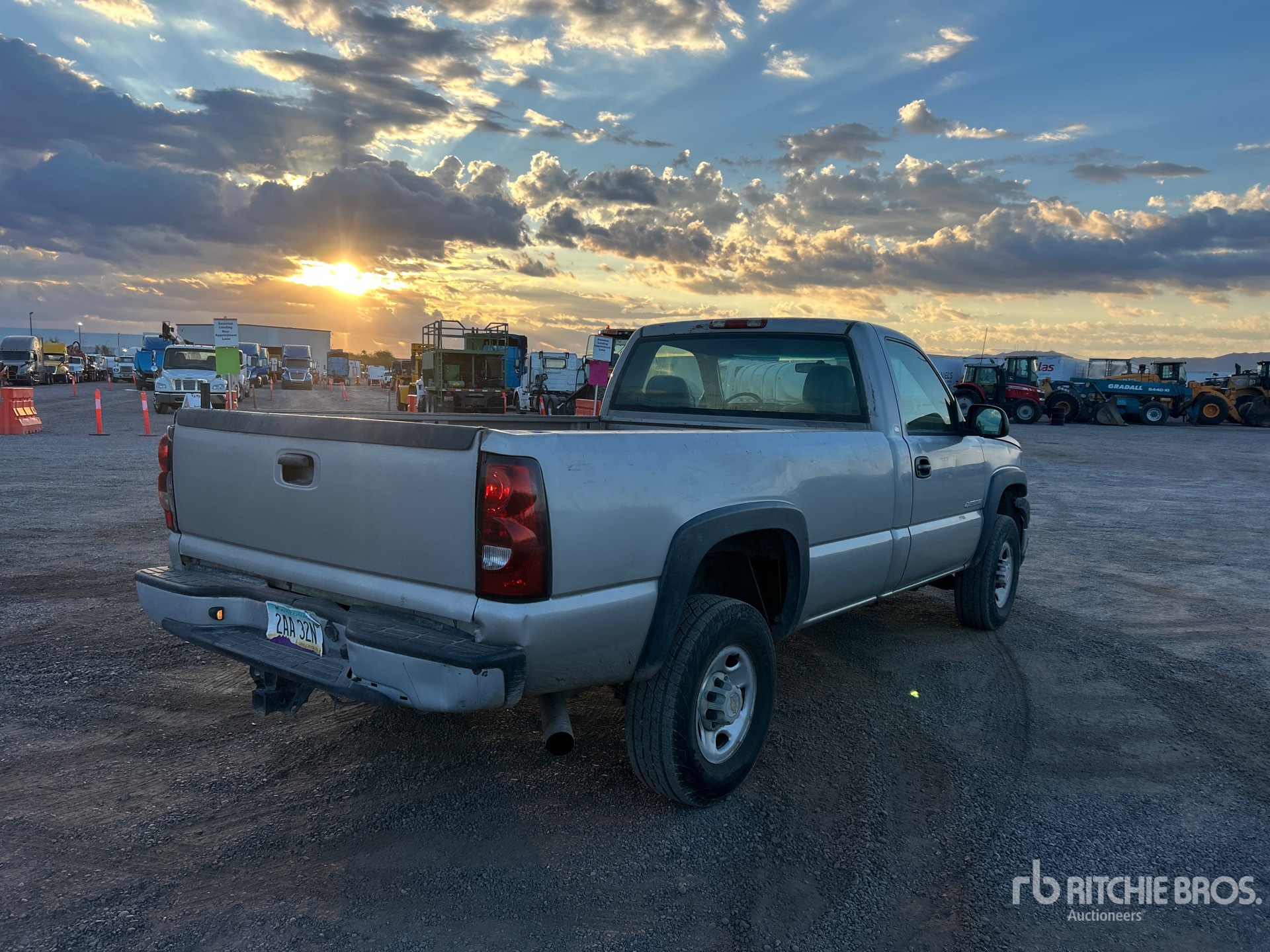 General Appearance with Picture, Right Rear Corner