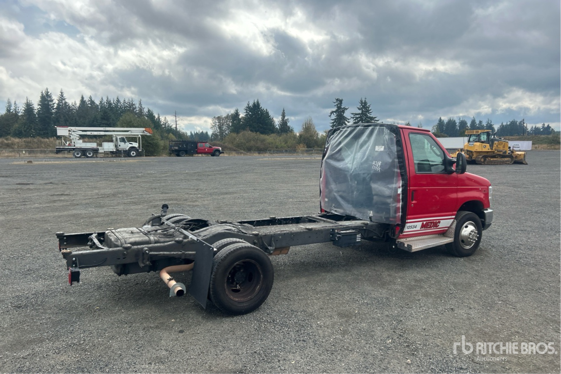 General Appearance with Picture, Right Rear Corner