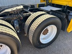 4 Underbody - Truck with 