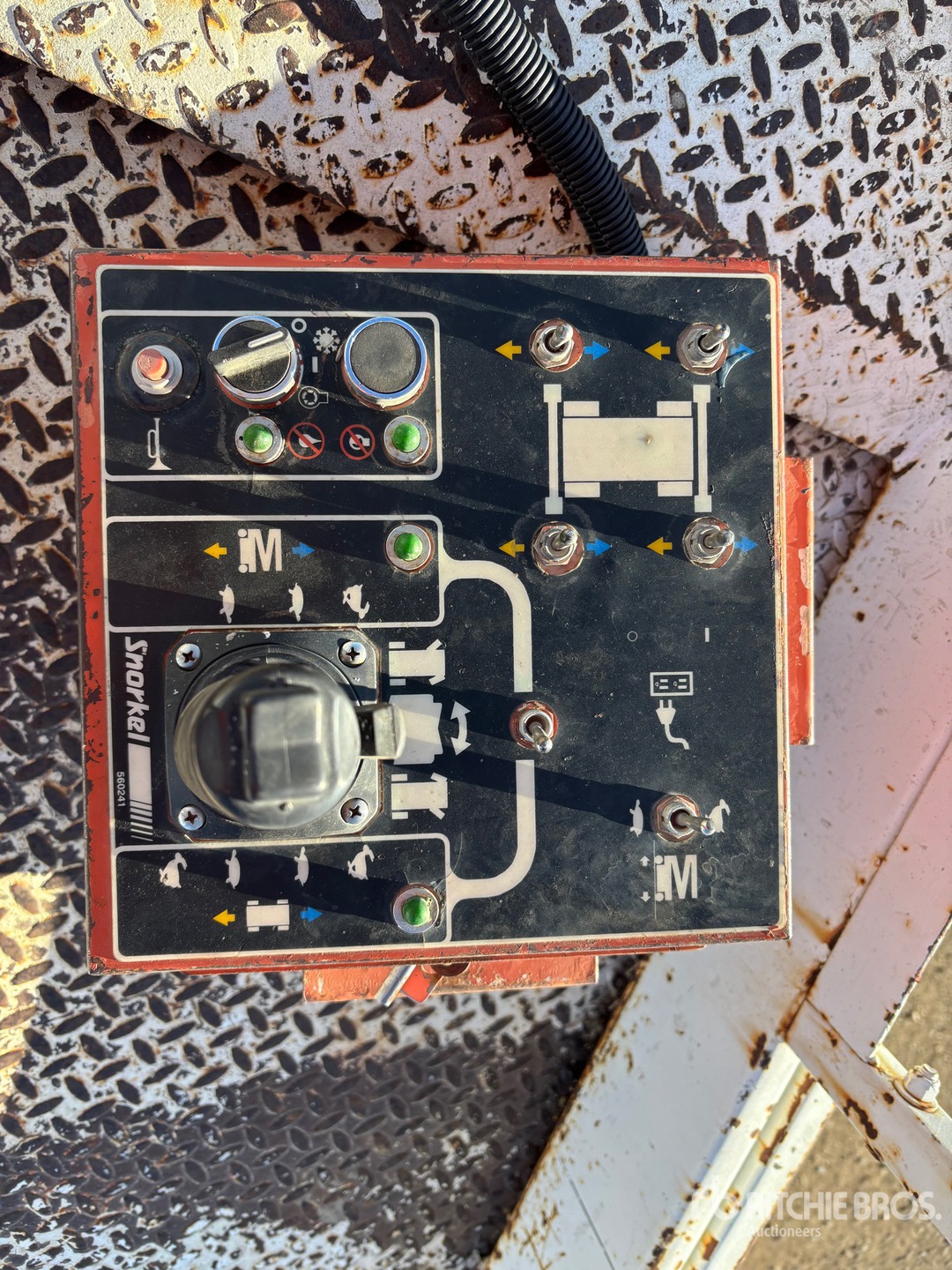 Control Station Upper with 