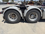4 Underbody - Truck with 