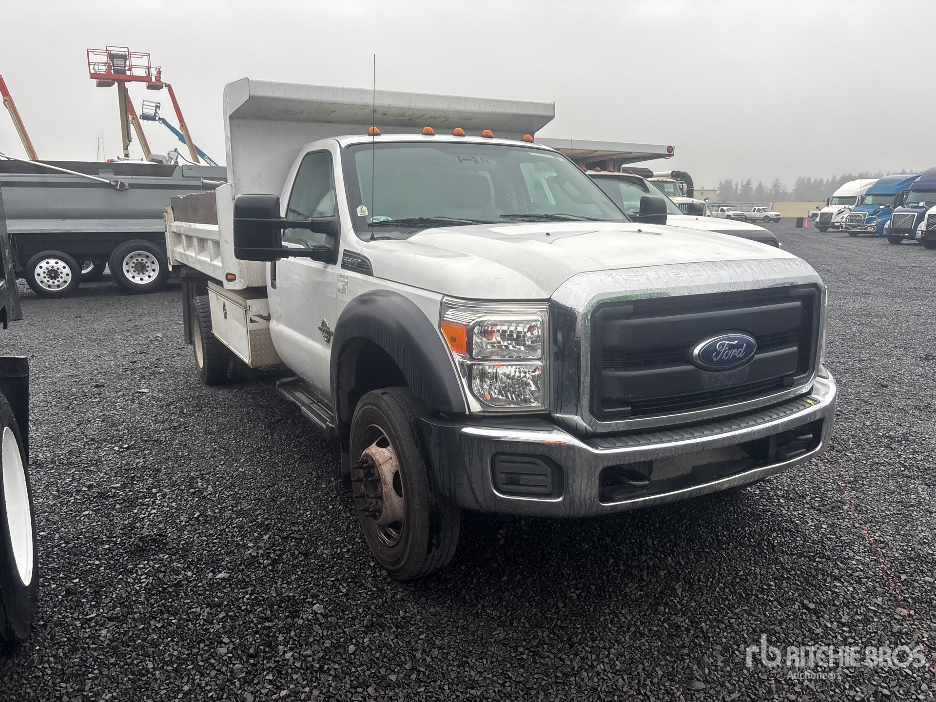 General Appearance with Picture, Right Front Corner