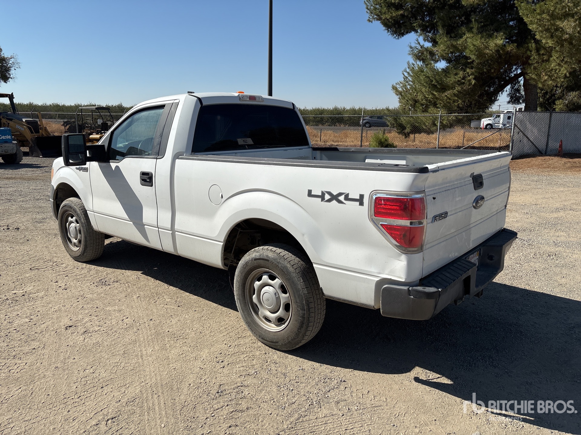 General Appearance with Picture, Left Rear Corner