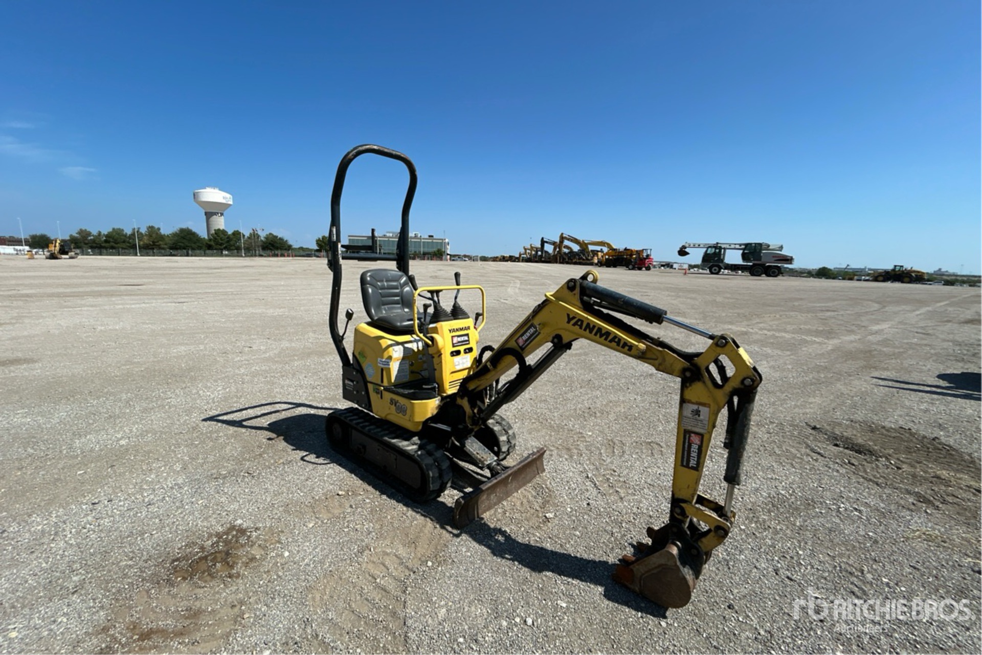 General Appearance with Picture, Right Front Corner