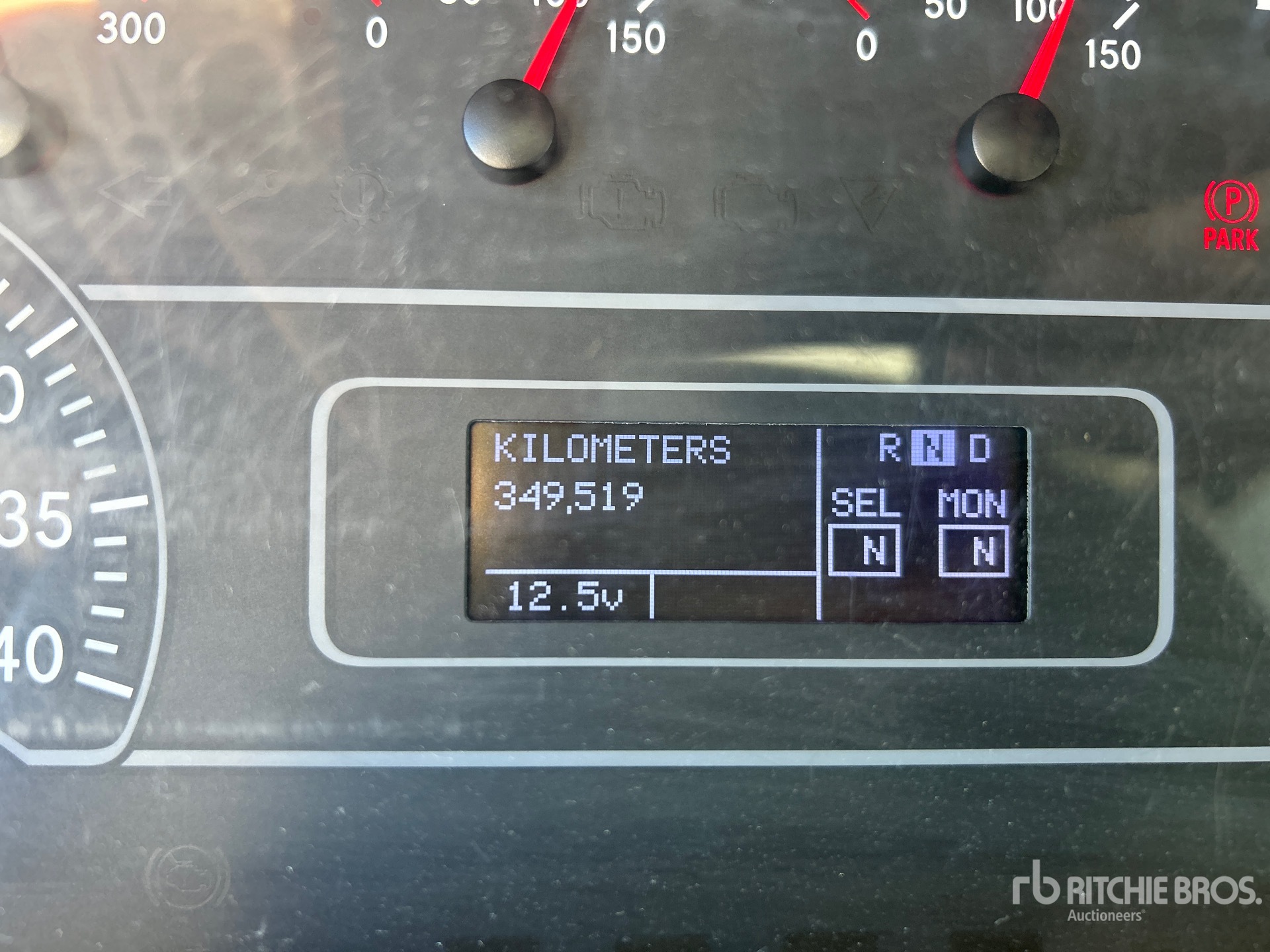 General Appearance with Hour Meter / Odometer