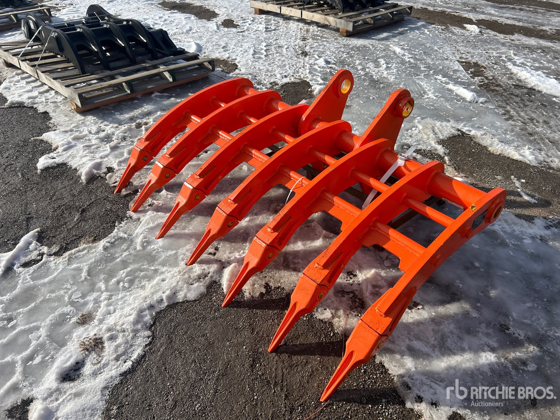 Aspect général with Image, coin arrière droit