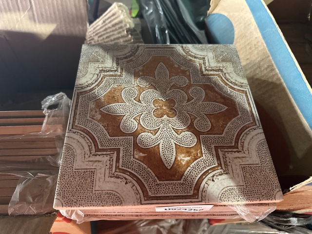 Quantity of Altalena Tile (Unused)