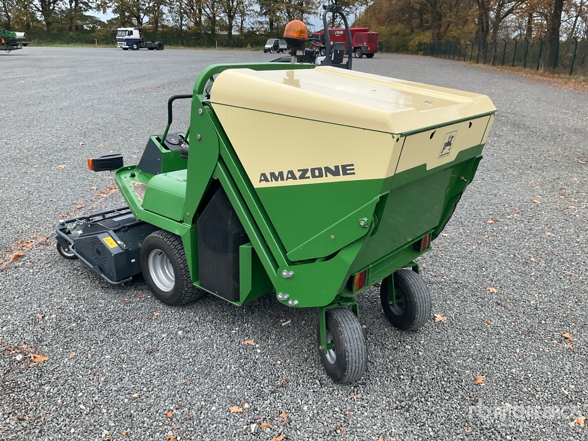 General Appearance with Zdjęcie, lewy dolny róg