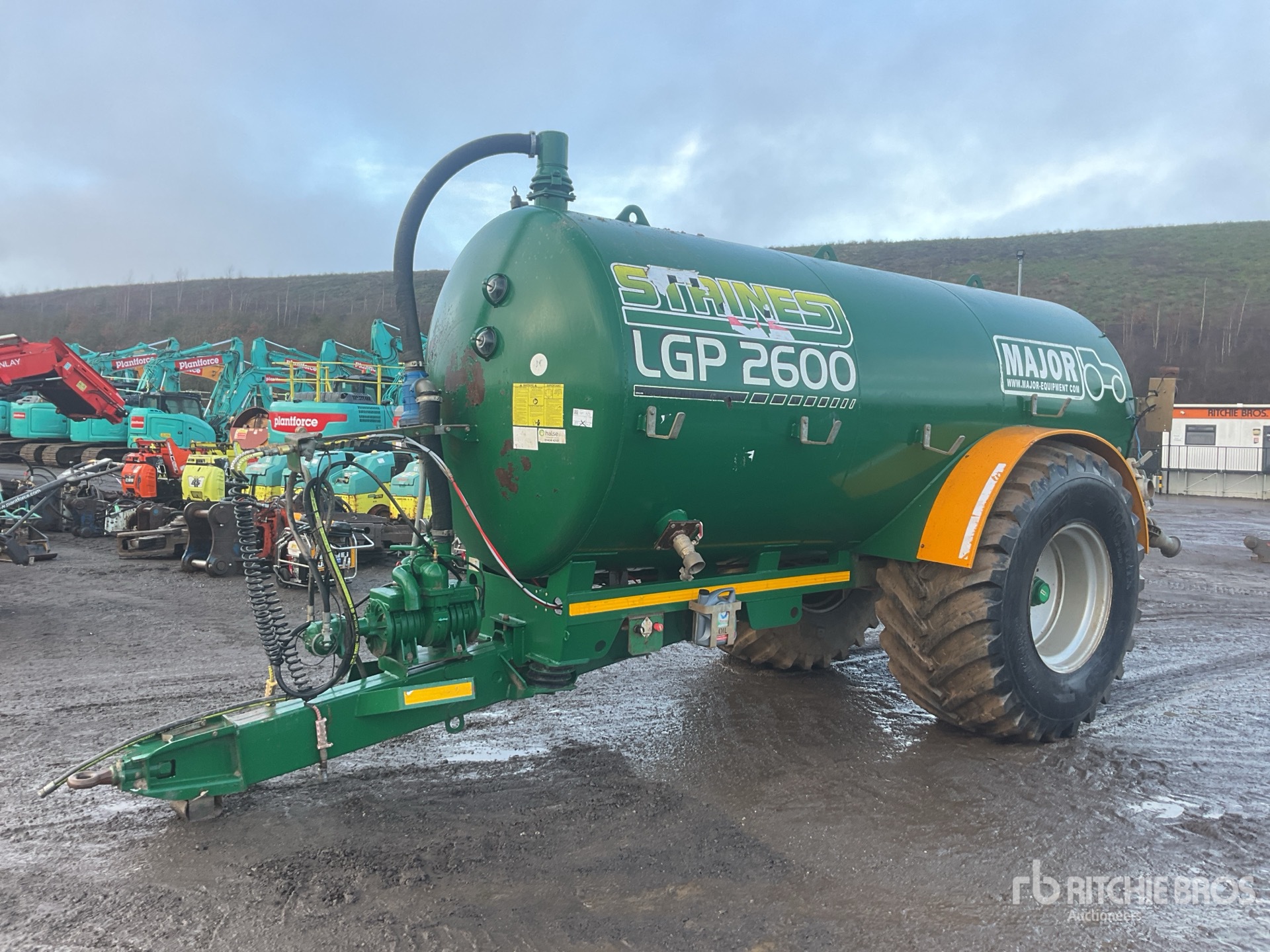 General Appearance with Picture, Left Front Corner