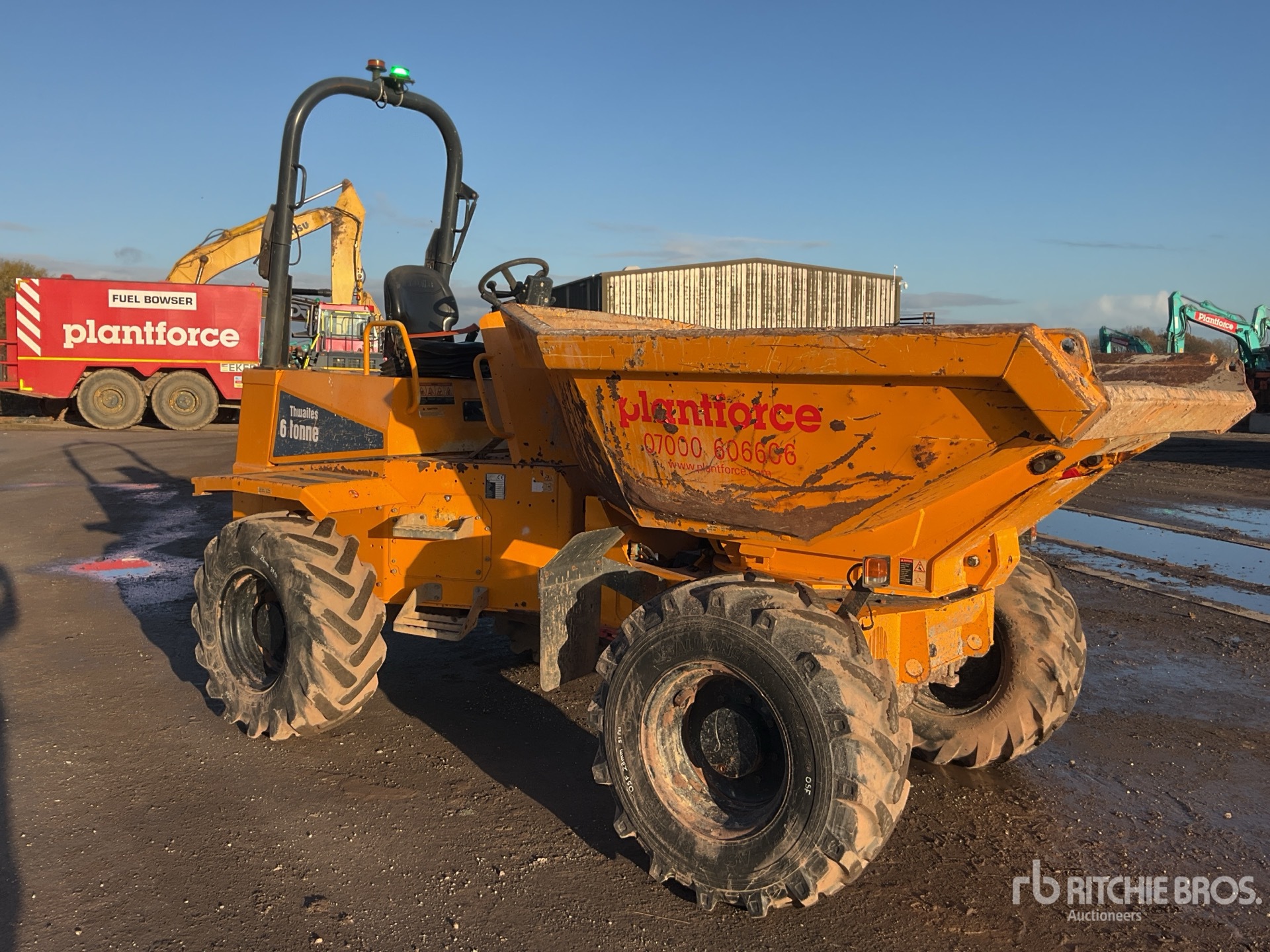 General Appearance with Picture, Right Front Corner