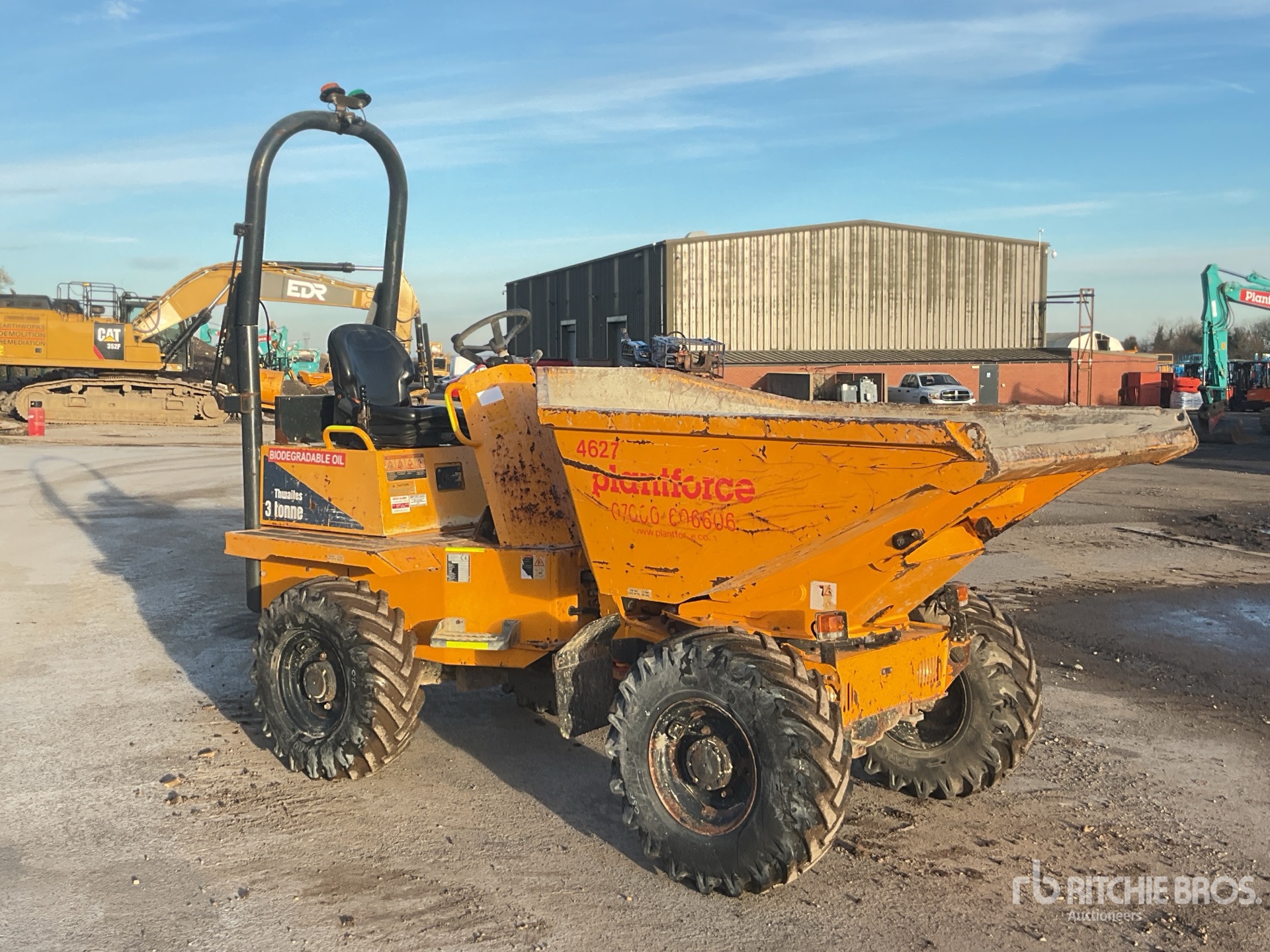 General Appearance with Picture, Right Front Corner