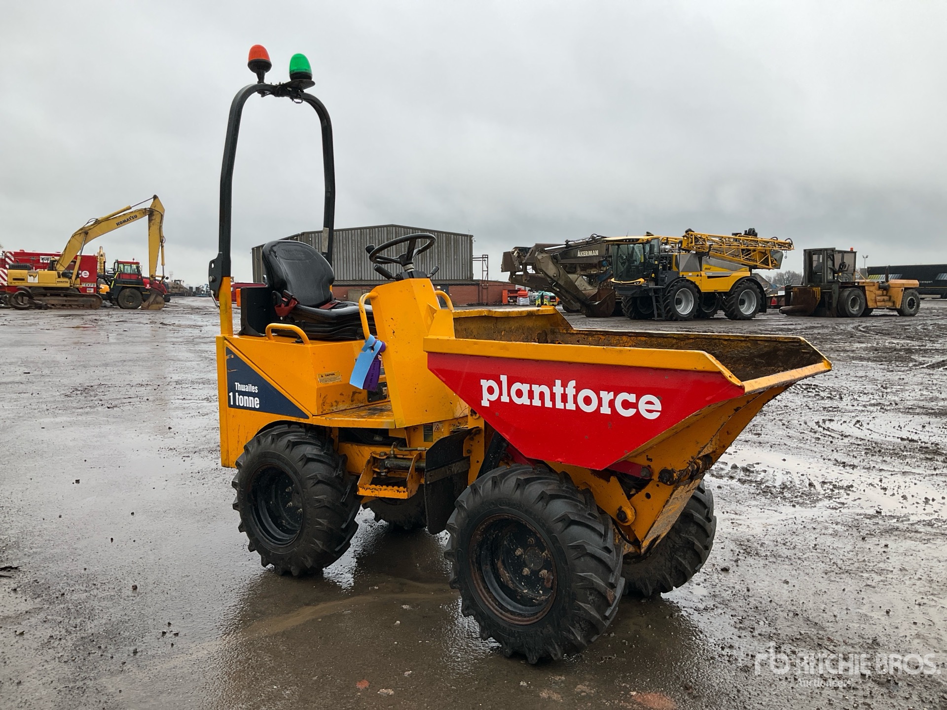 General Appearance with Picture, Right Front Corner