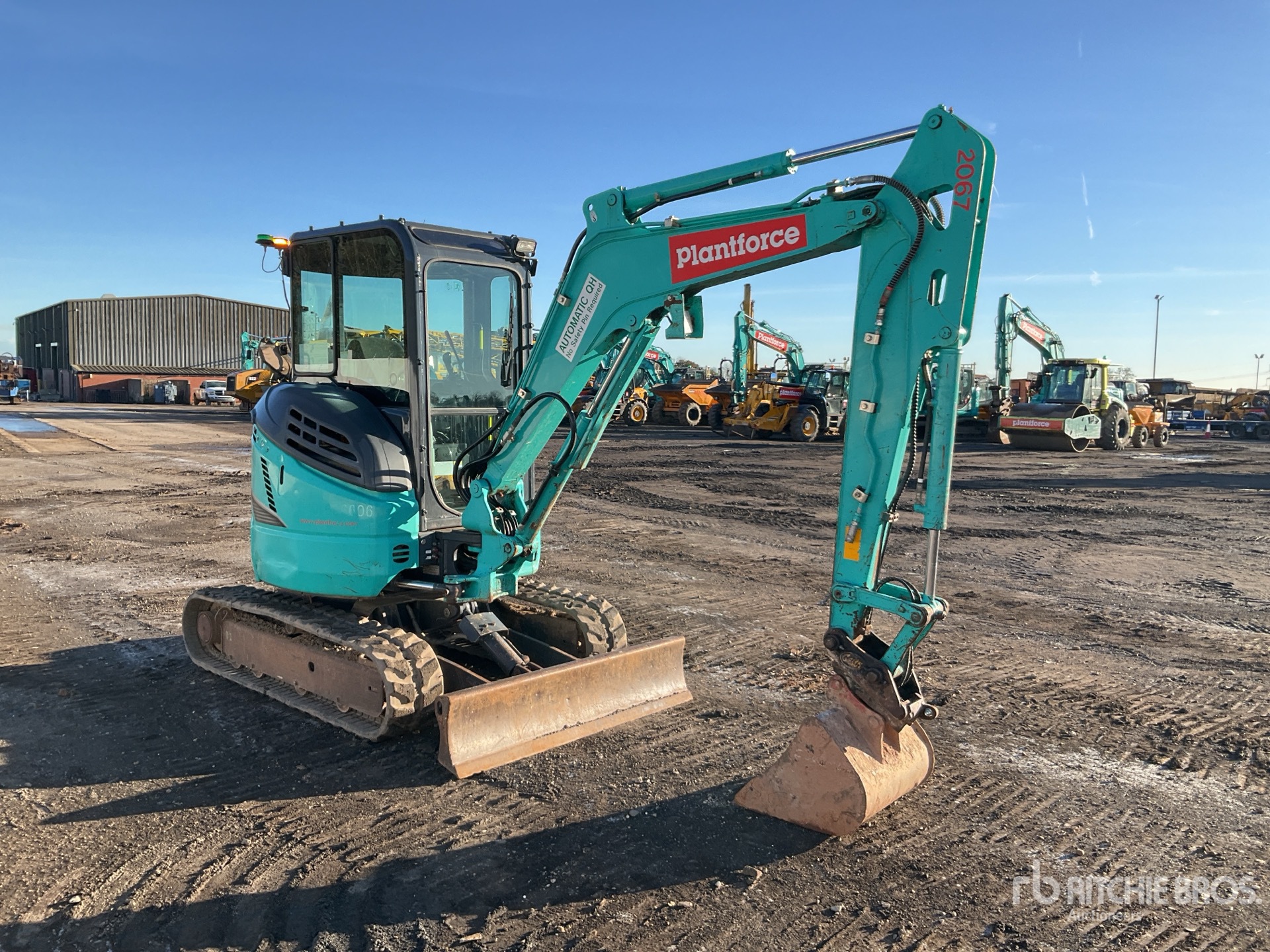 General Appearance with Picture, Right Front Corner